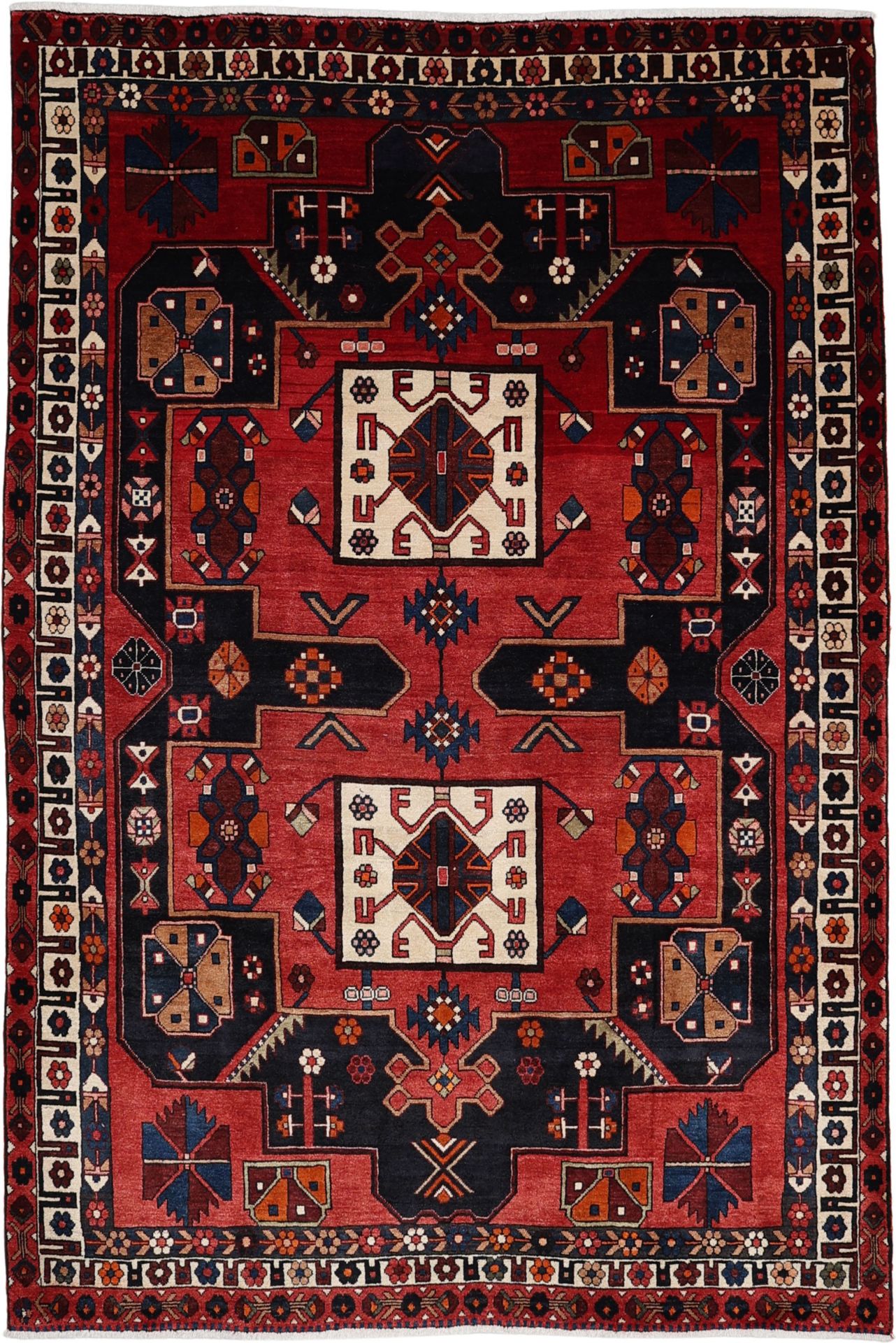 Bakhtiari Persian Rug 210 × 315 cm in Wool, hand-knotted