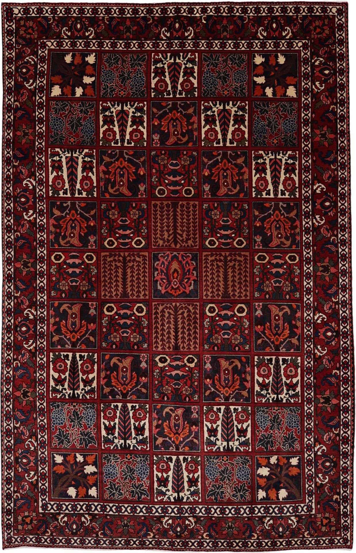 Bakhtiari Persian Rug 200 × 310 cm in Wool, hand-knotted