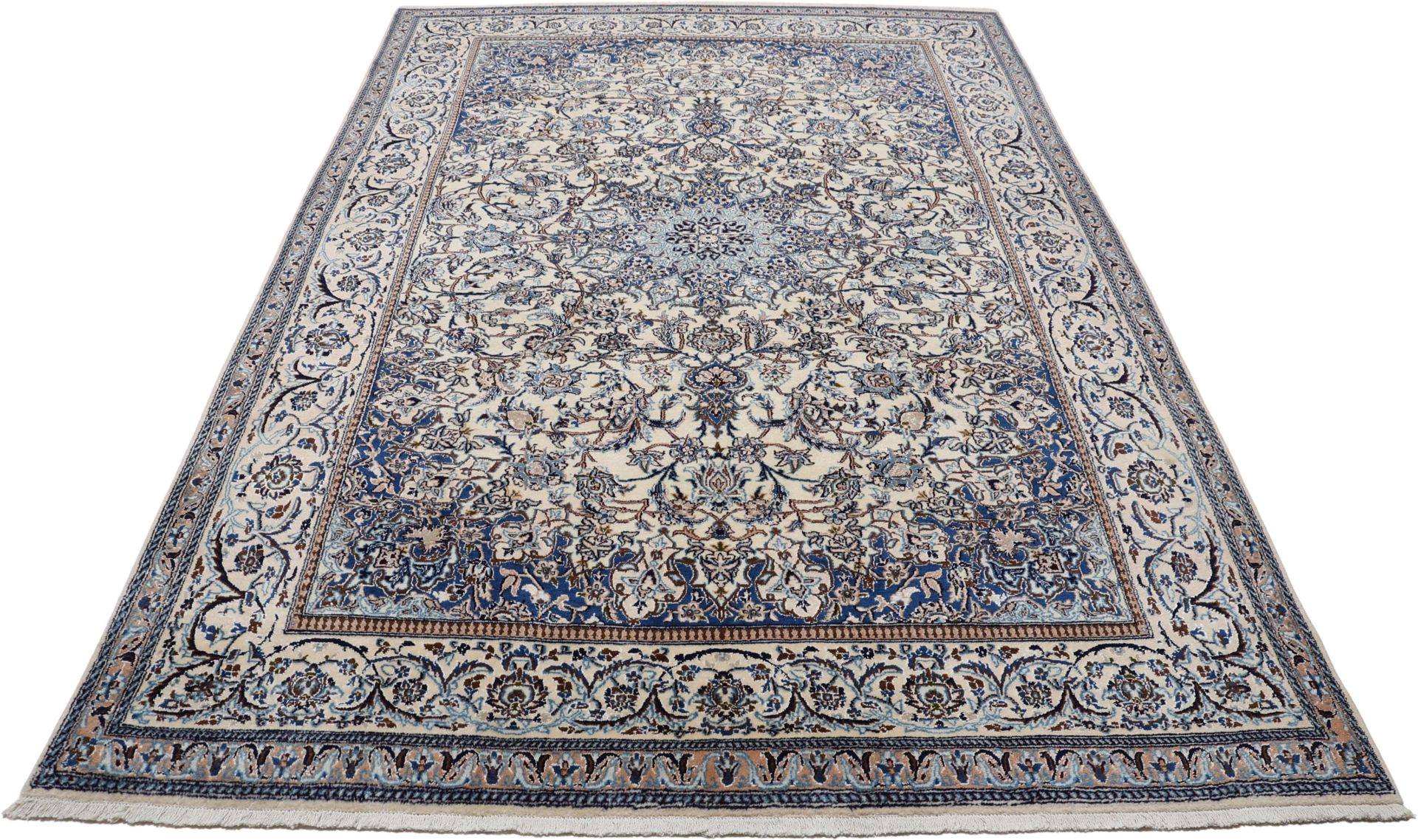 Alternative view of Nain Persian Rug 193 × 290 cm in Wool, hand-knotted