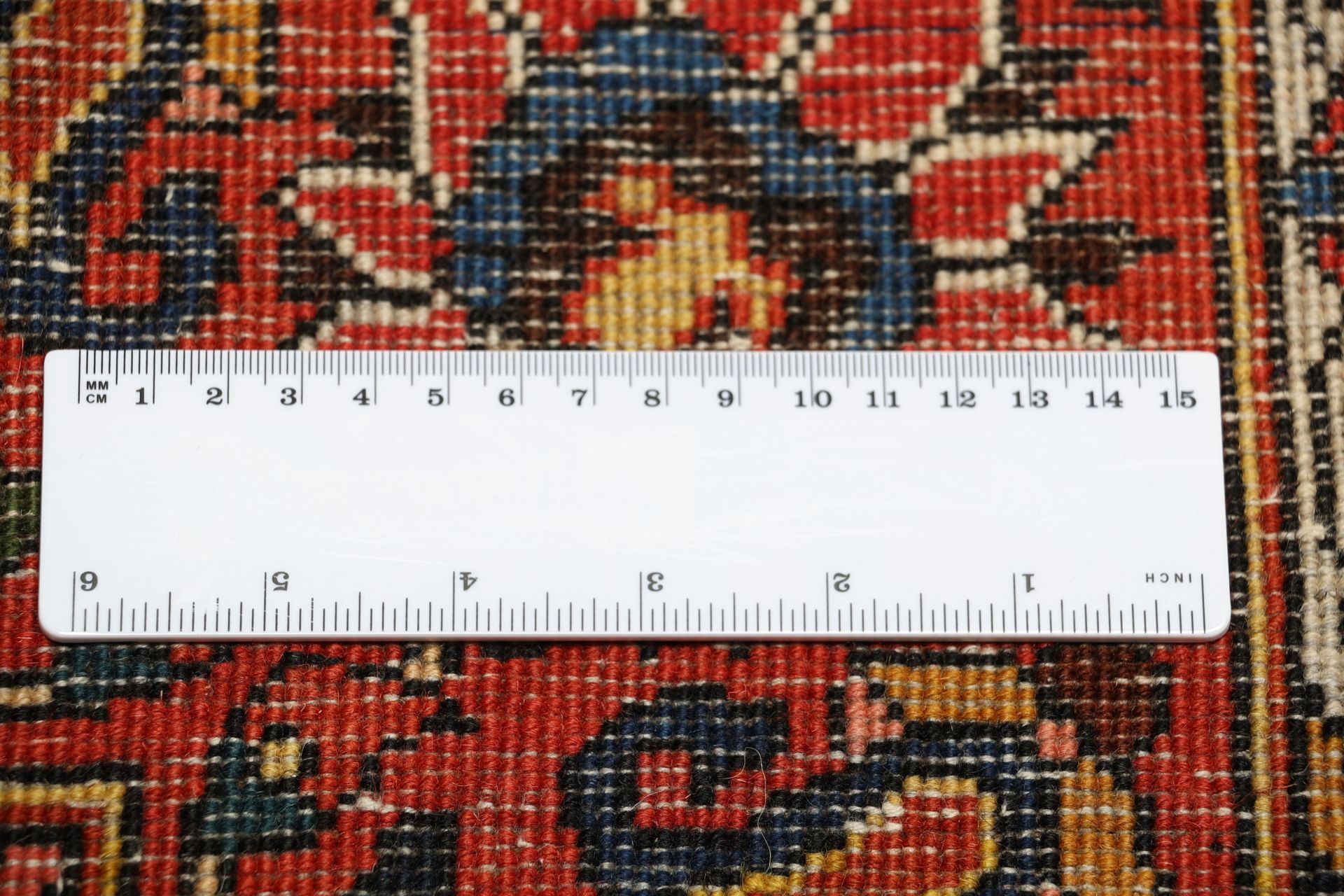 Wool Bakhtiari Persian Rug 215 × 323 cm, hand-knotted - Image 11