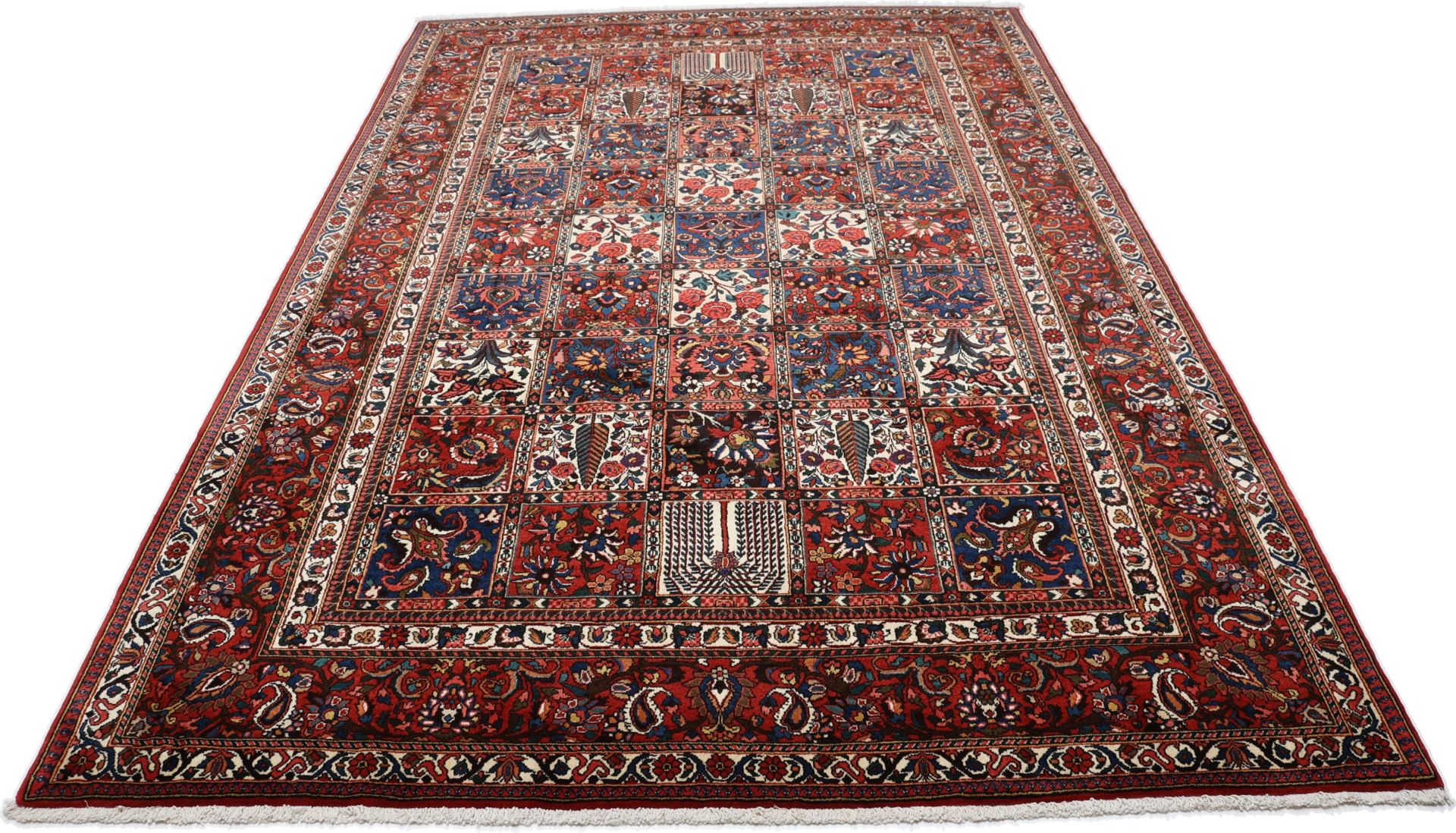 Alternative view of Bakhtiari Persian Rug 203 × 318 cm in Wool, hand-knotted