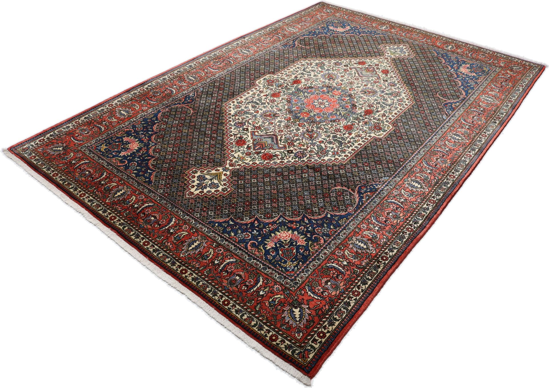 Bakhtiari Persian Rug 208 × 300 cm in Wool, hand-knotted - Image 3