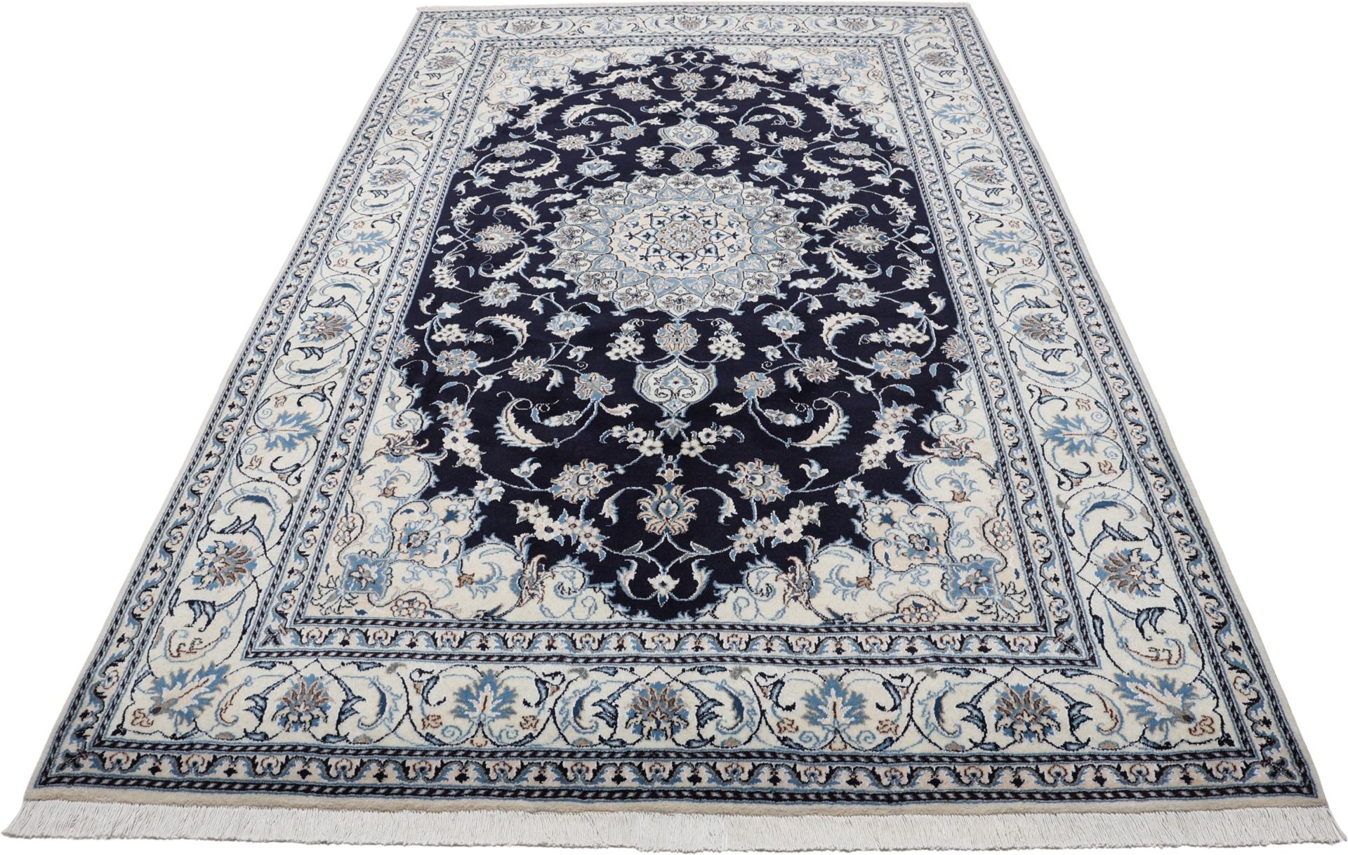 Alternative view of Nain Persian Rug 198 × 300 cm in Wool, hand-knotted