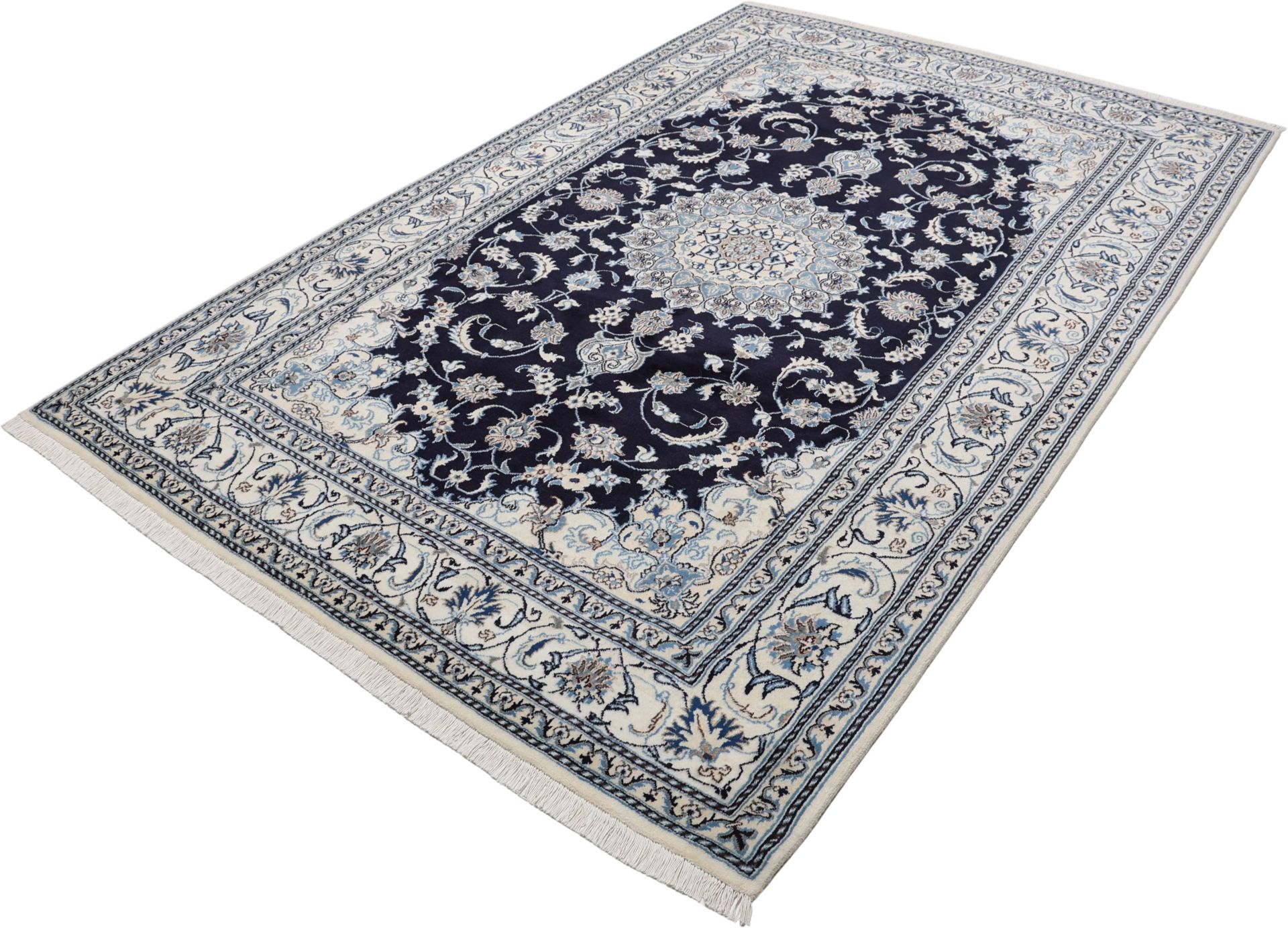 Nain Persian Rug 192 × 292 cm in Wool, hand-knotted - Image 3