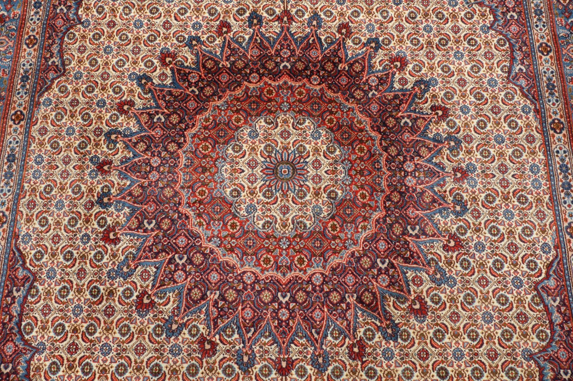Moud Persian Rug 205 × 297 cm in Wool, hand-knotted - Image 3