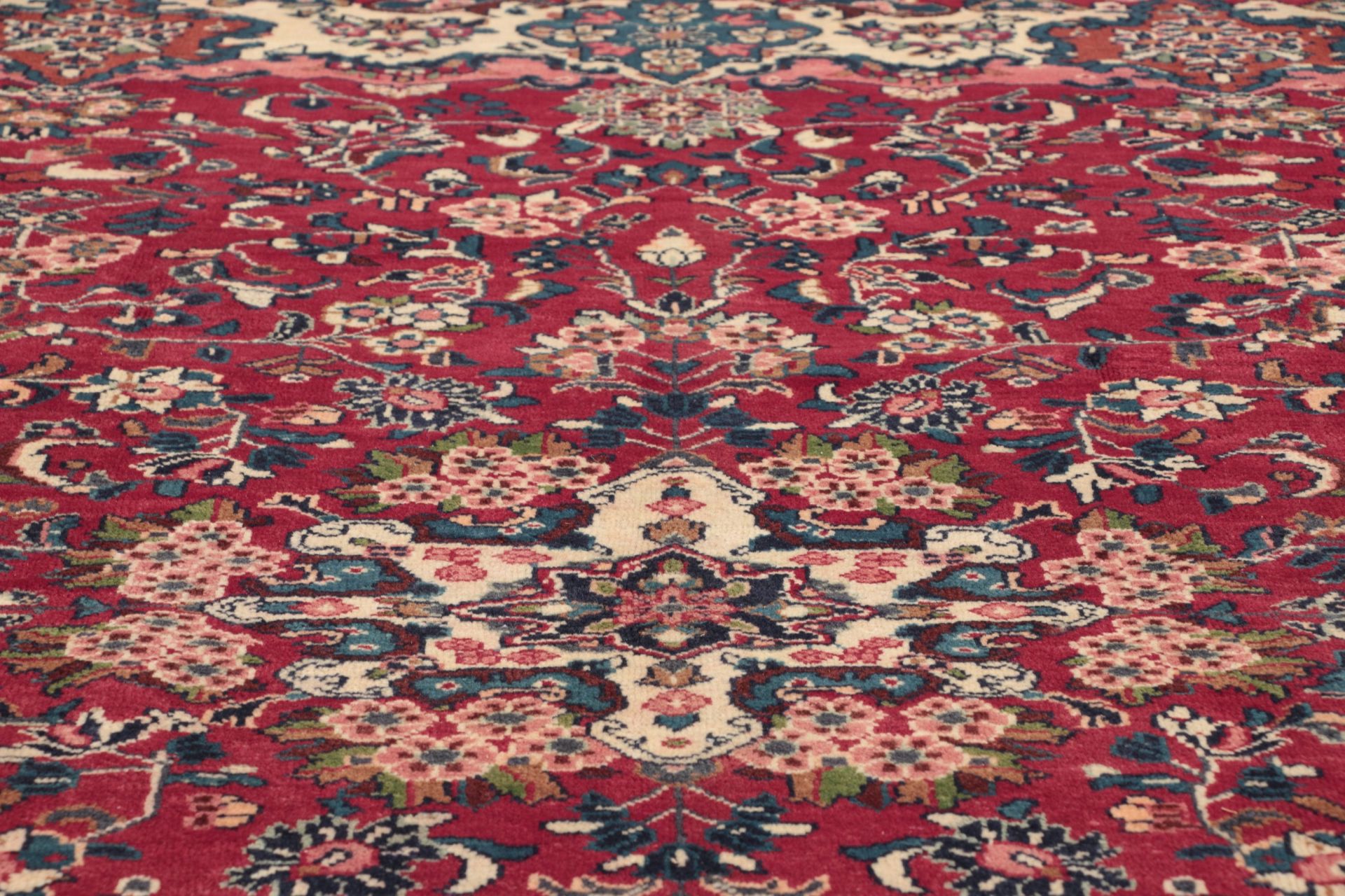 Hamadan Persian Rug 213 × 312 cm, hand-knotted - Image 6