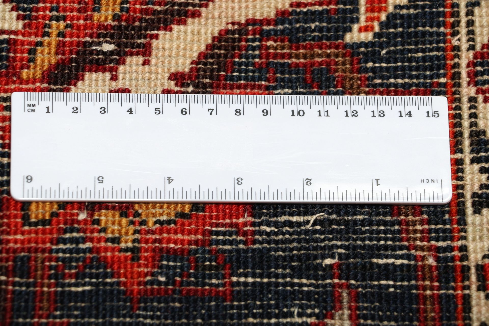 Bakhtiari Persian Rug 210 × 310 cm in Wool, hand-knotted - Image 11
