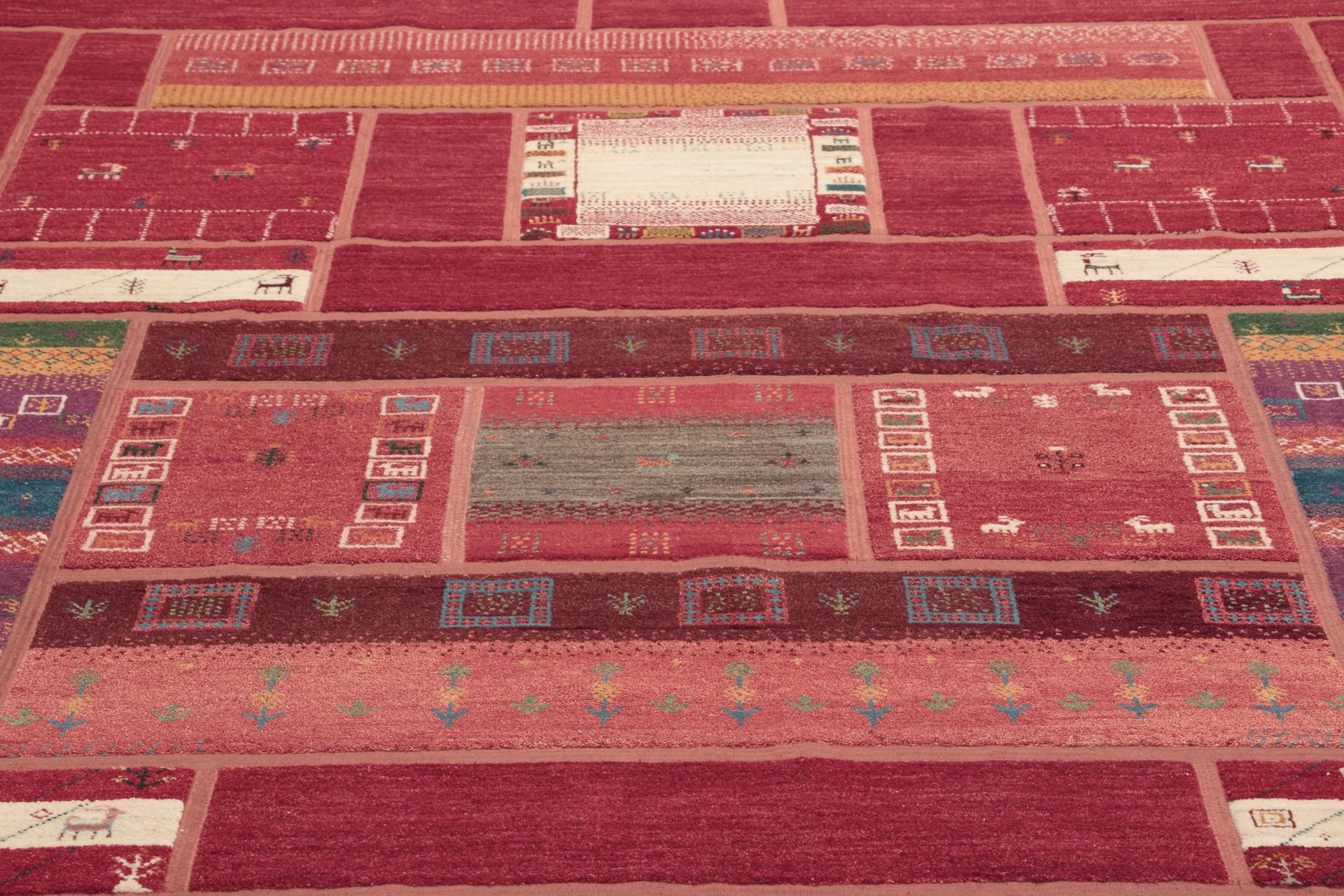 Persian Rug 214 × 306 cm in Wool, hand-knotted - Image 4
