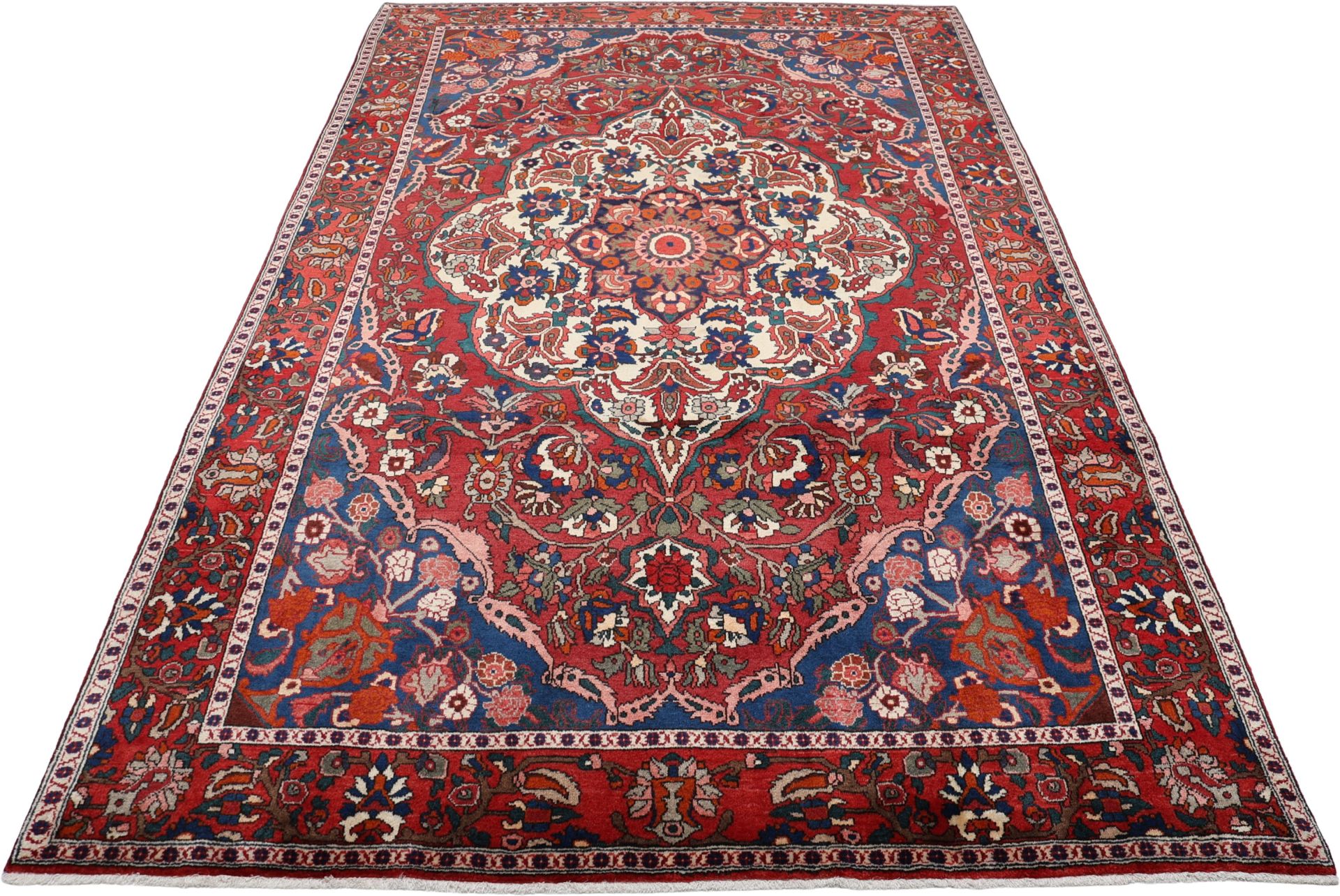 Alternative view of Wool Bakhtiari Persian Rug 200 × 315 cm, hand-knotted