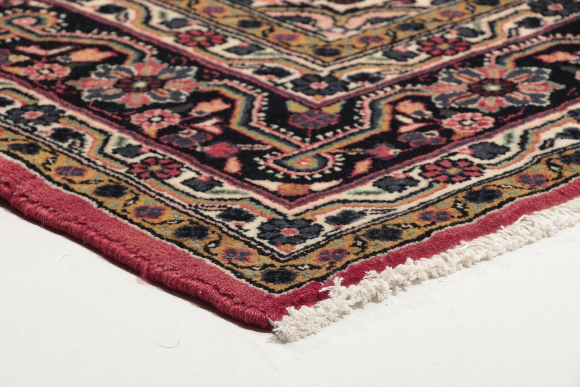 Hand-Knotted Hamadan Persian Rug, 223 × 310 cm - Image 9