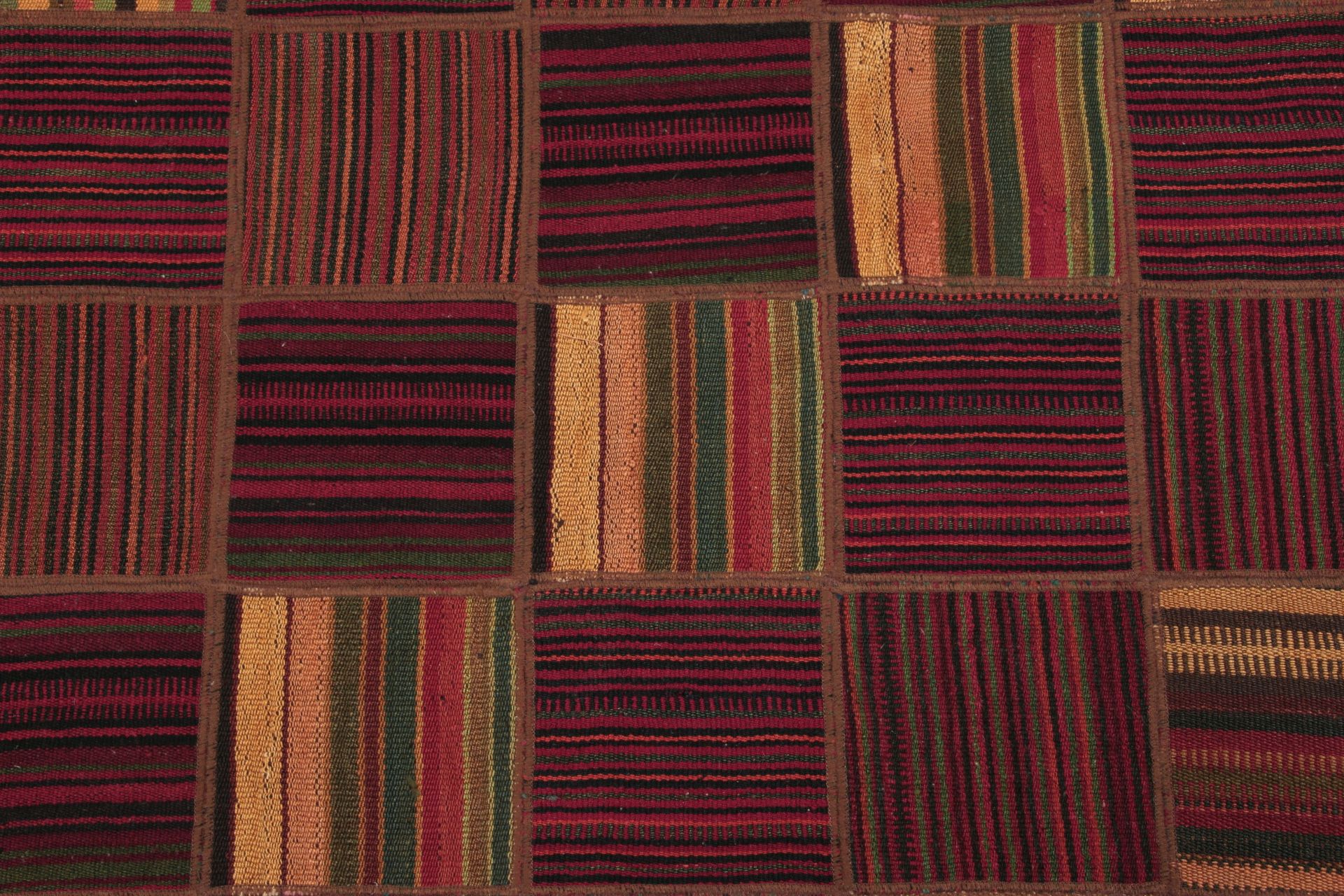 Hand-Woven Kilim Persian Rug, 191 × 292 cm, Wool - Image 3