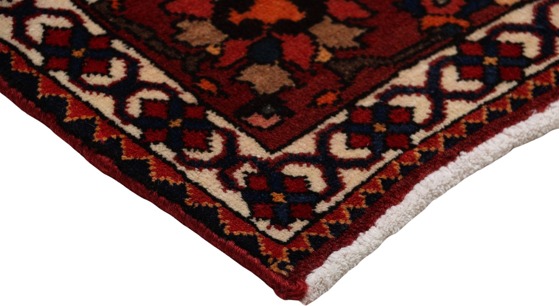 Bakhtiari Persian Rug 200 × 310 cm in Wool, hand-knotted - Image 6