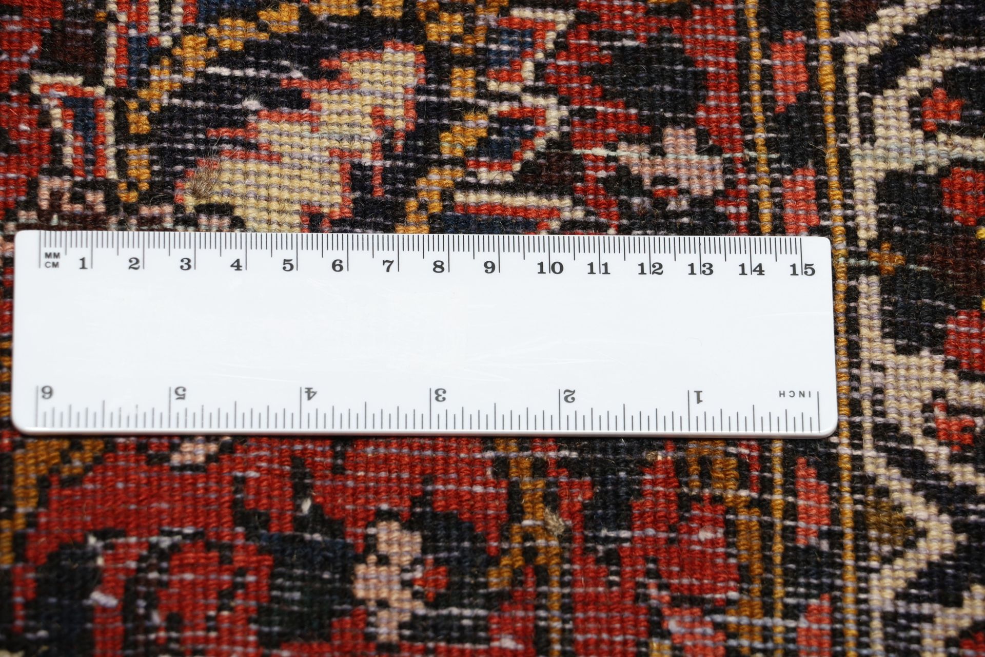 Wool Bakhtiari Persian Rug 217 × 315 cm, hand-knotted - Image 11