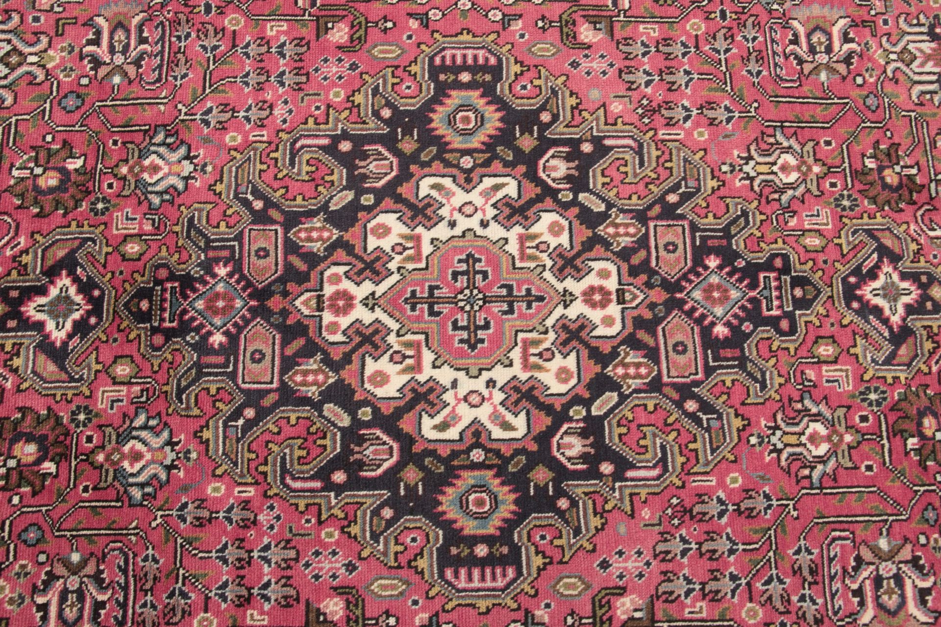 Hand-Knotted Tabriz Persian Rug, 200 × 285 cm - Image 8