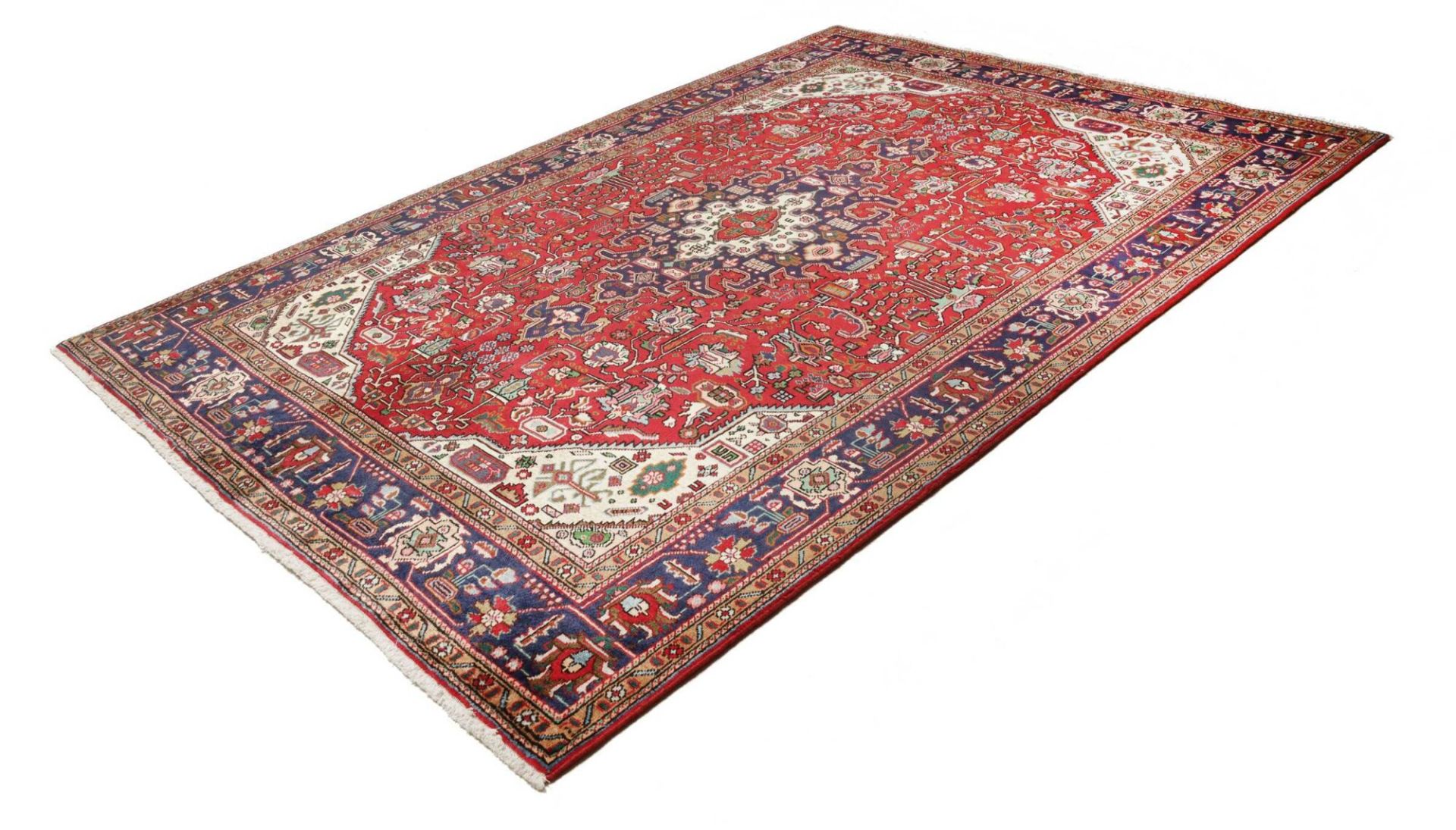 Alternative view of Tabriz Persian Rug 199 × 286 cm in Wool, hand-knotted