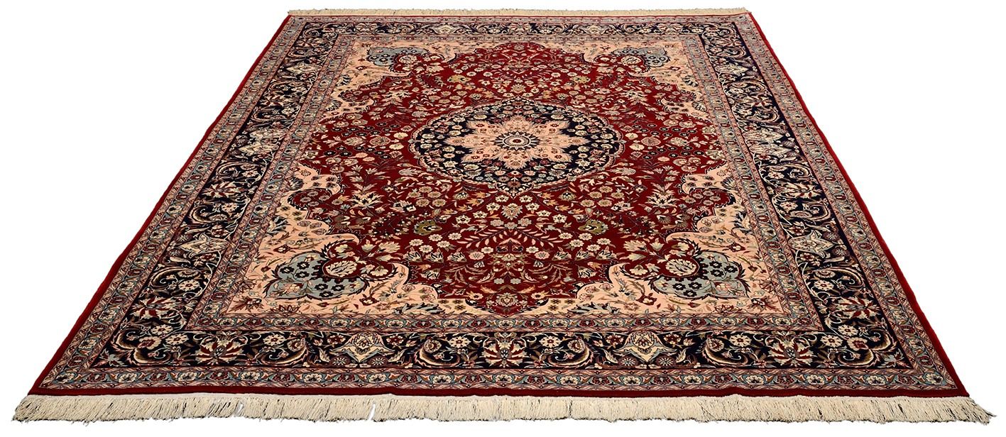 Alternative view of Hand-Knotted Isfahan Chinese Rug, 248 × 335 cm, Wool & Silk