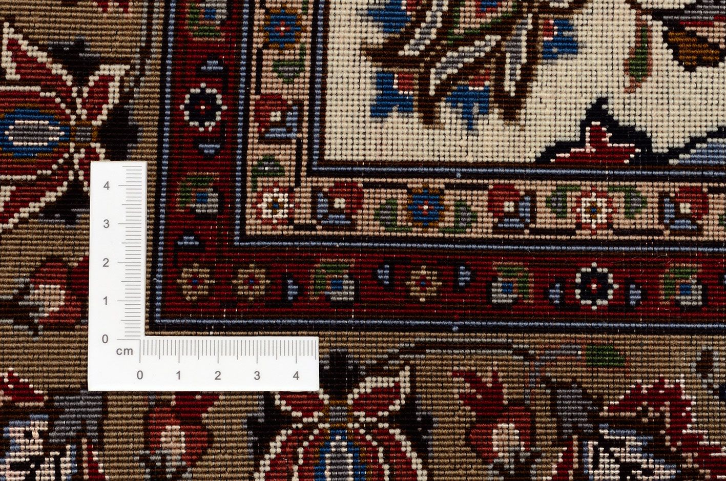 Wool & Silk Tabriz Persian Rug 100 × 150 cm, hand-knotted - Image 3