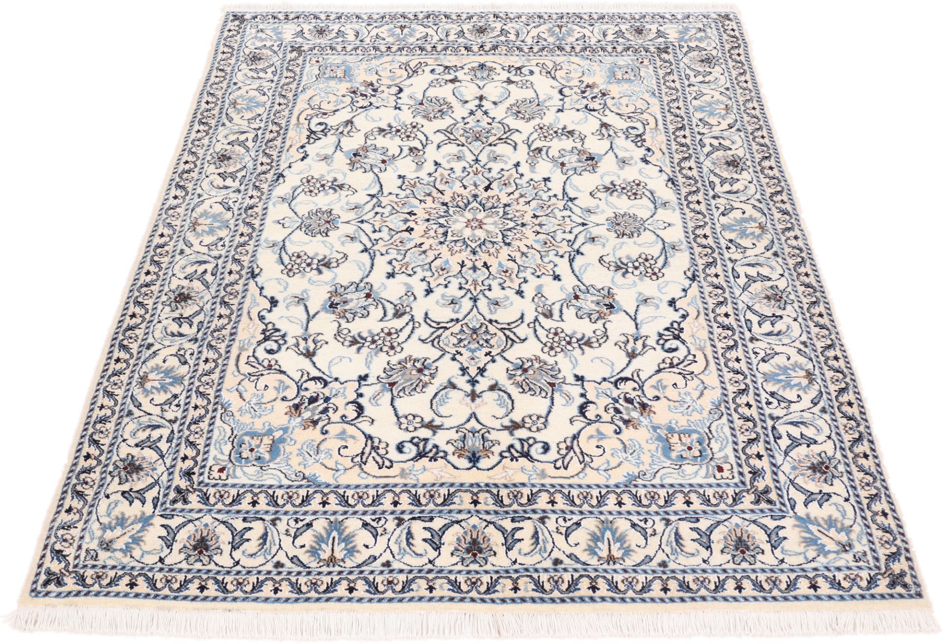 Alternative view of Nain Persian Rug 148 × 205 cm in Wool & Silk, hand-knotted