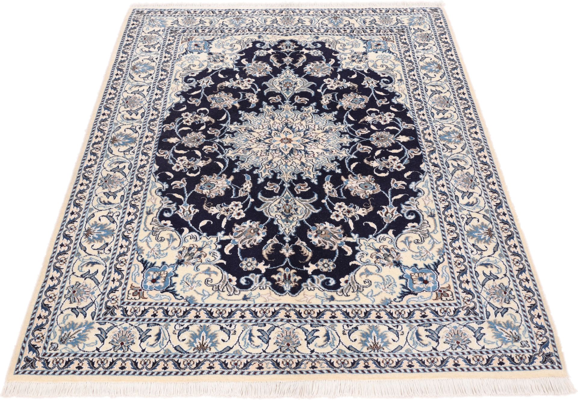 Alternative view of Wool & Silk Nain Persian Rug 150 × 202 cm, hand-knotted
