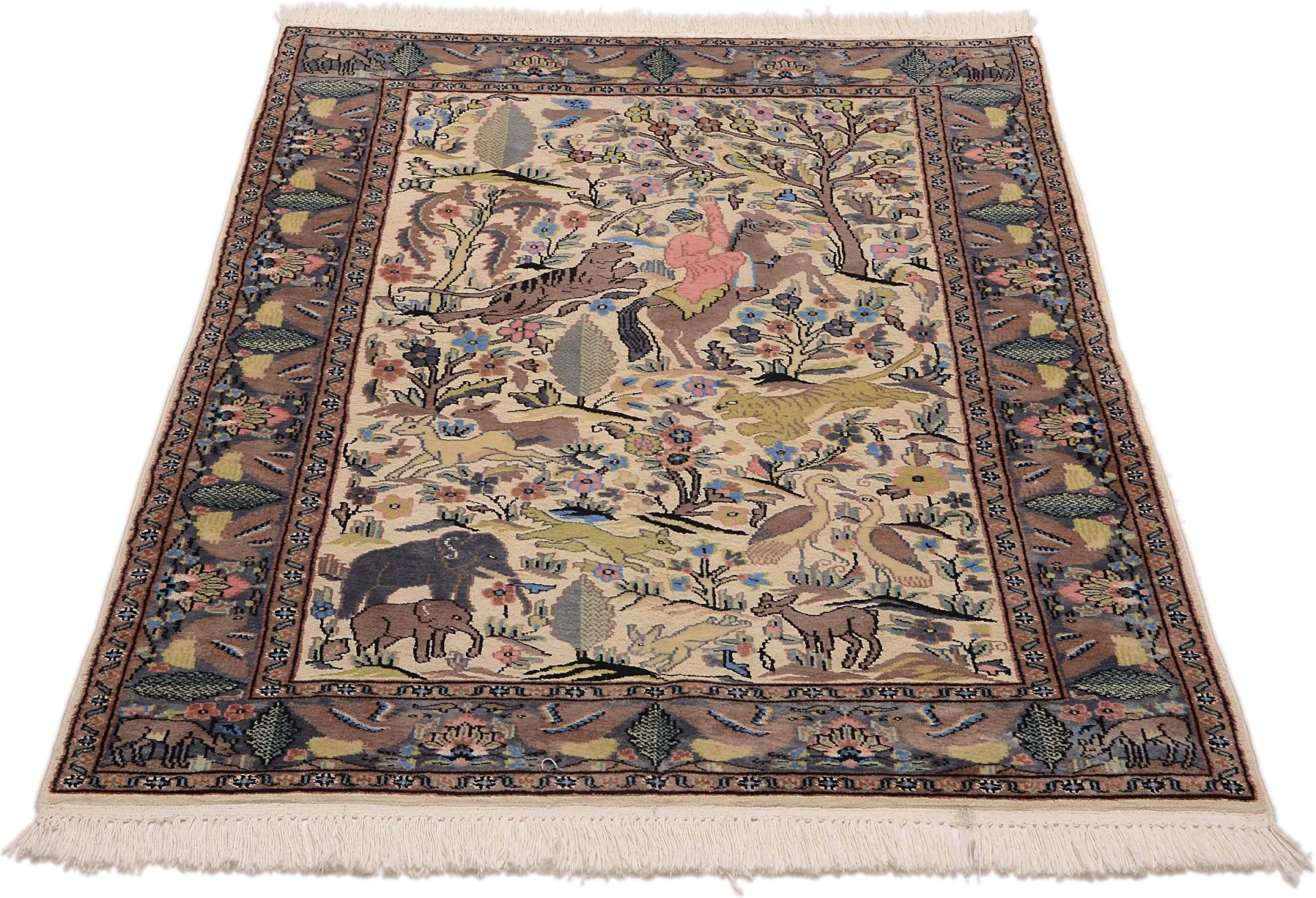 Alternative view of Wool & Silk Indian Rug 125 × 185 cm, hand-knotted