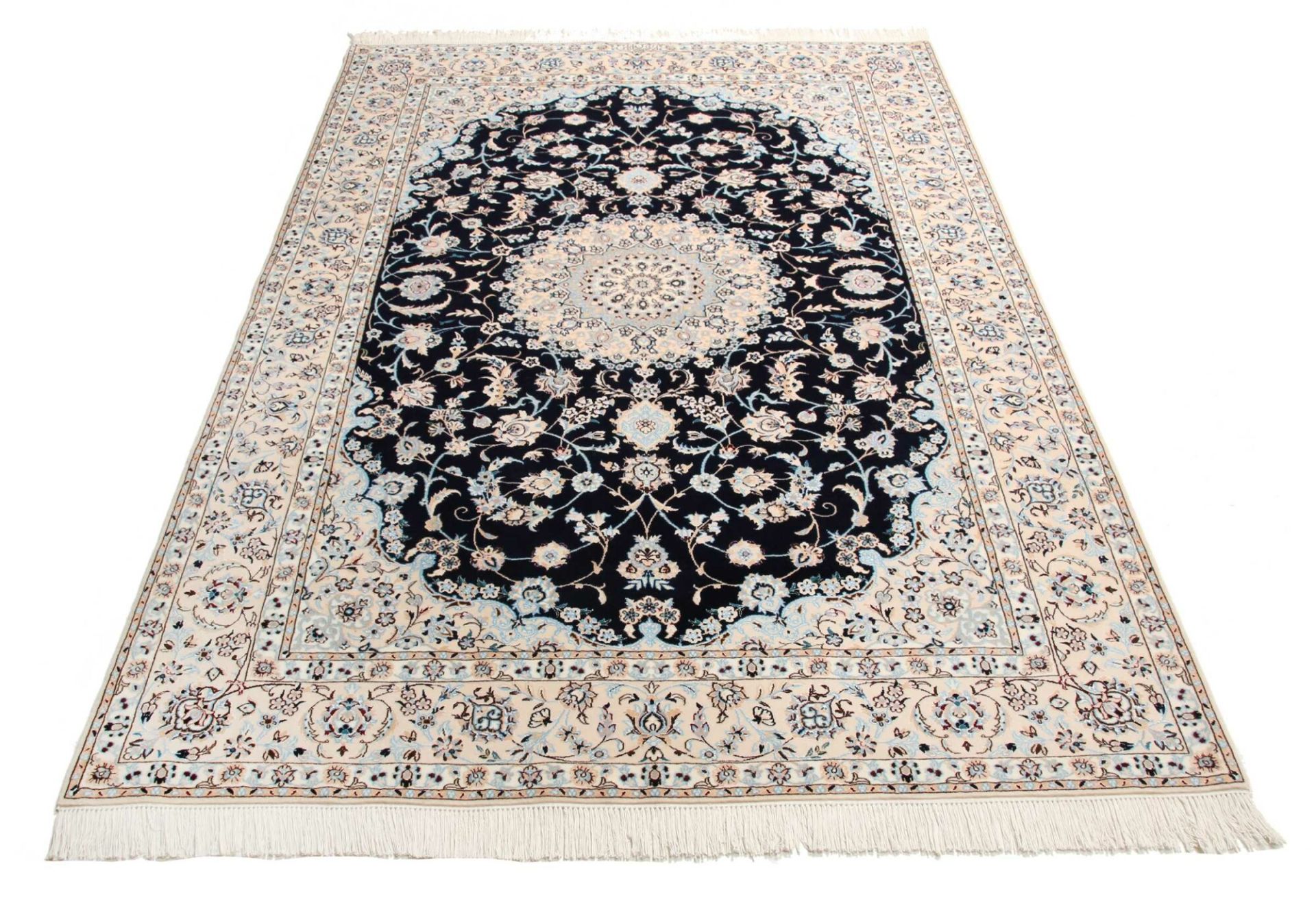 Hand-Knotted Nain Persian Rug, 156 × 231 cm, Wool - Image 4