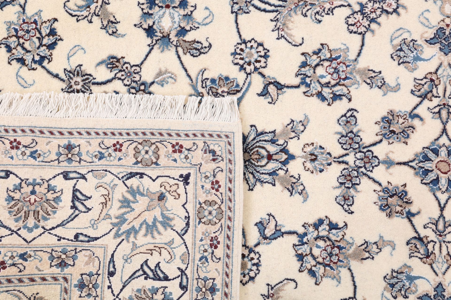 Wool & Silk Nain Persian Rug 200 × 298 cm, hand-knotted - Image 7