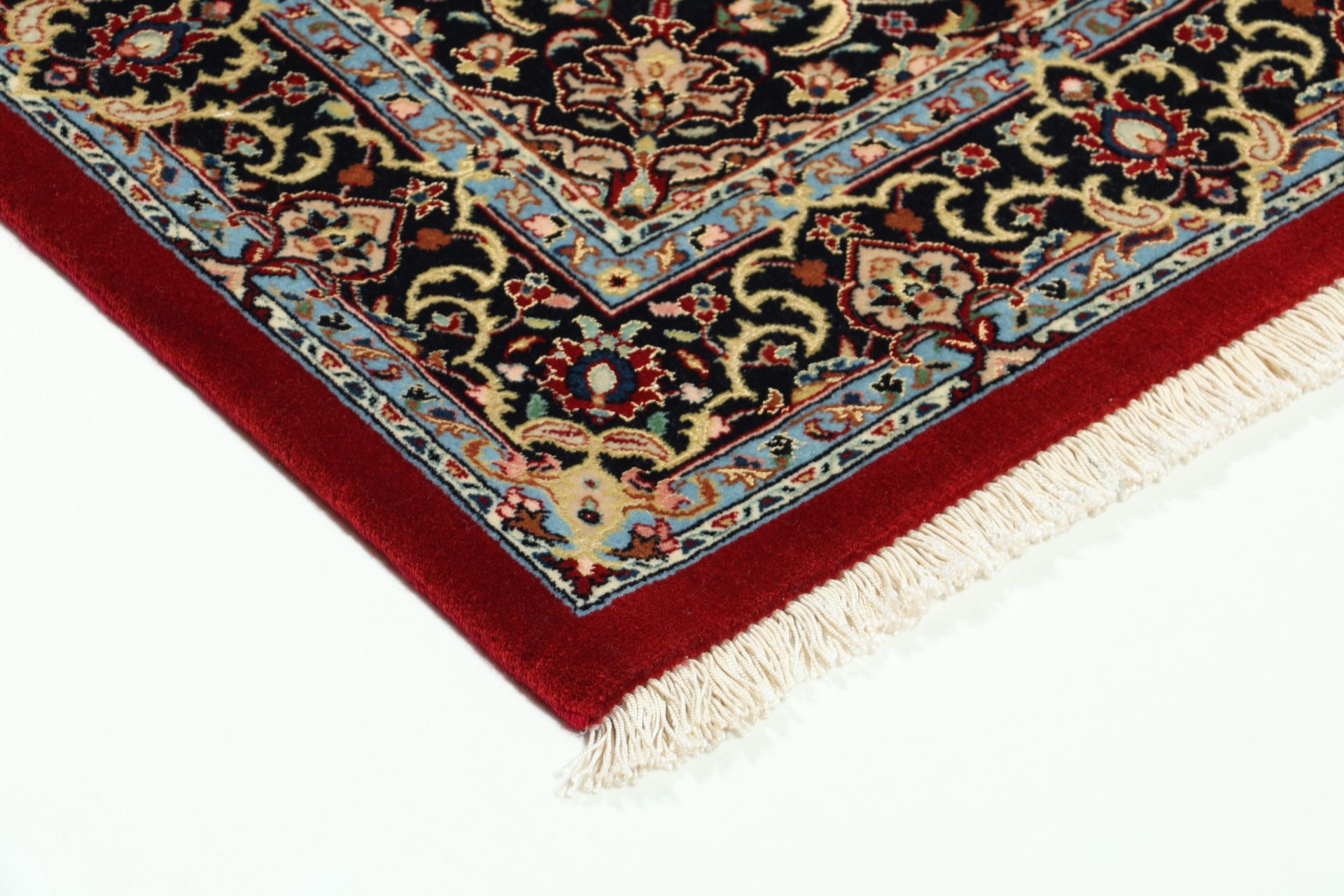 Isfahan Persian Rug 82 × 128 cm in Wool & Silk, hand-knotted - Image 6