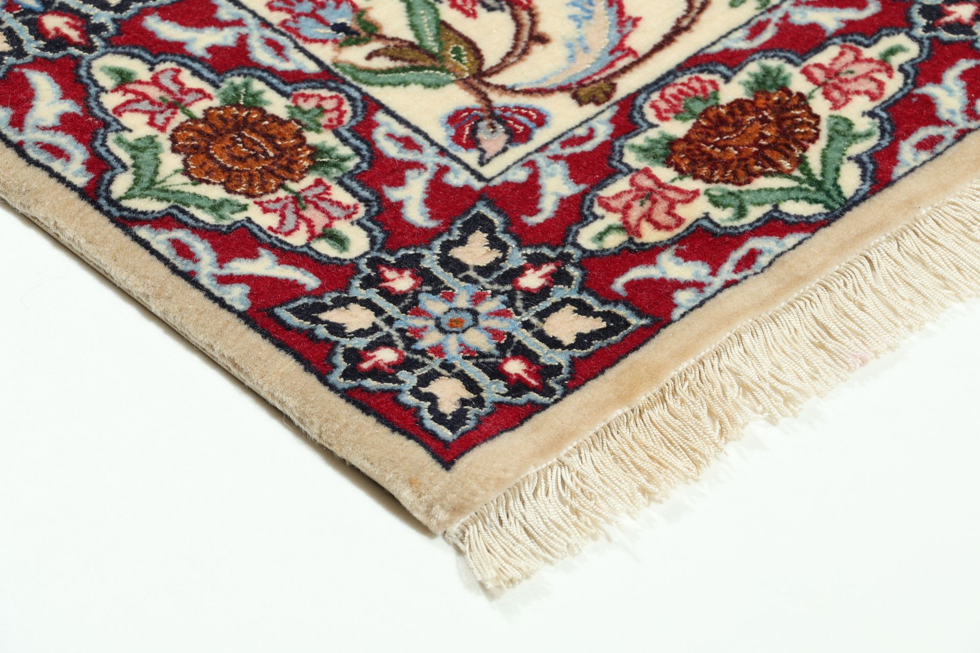 Isfahan Persian Rug 83 × 117 cm in Wool & Silk, hand-knotted - Image 6