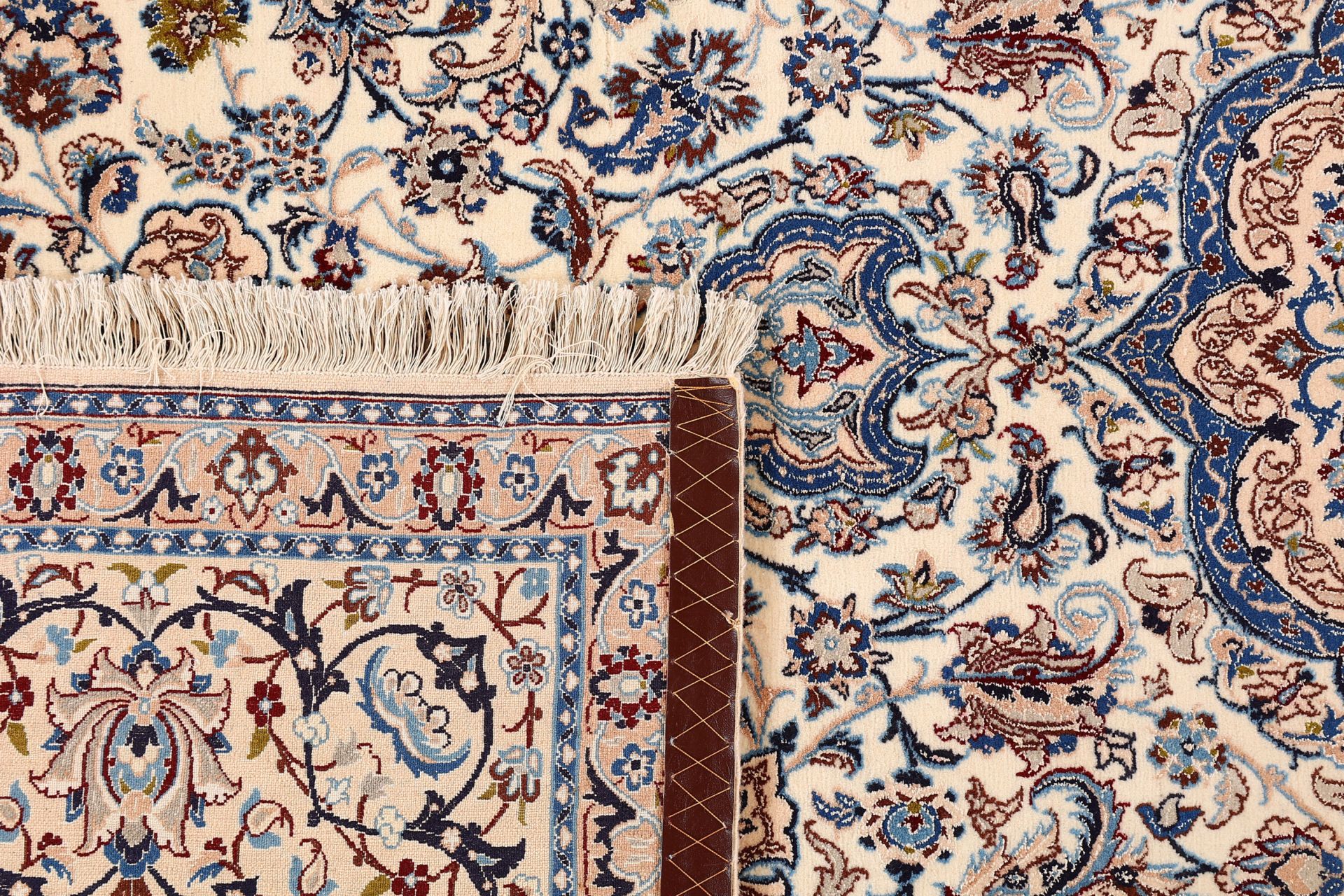 Hand-Knotted Nain Persian Rug, 204 × 321 cm, Wool & Silk - Image 8