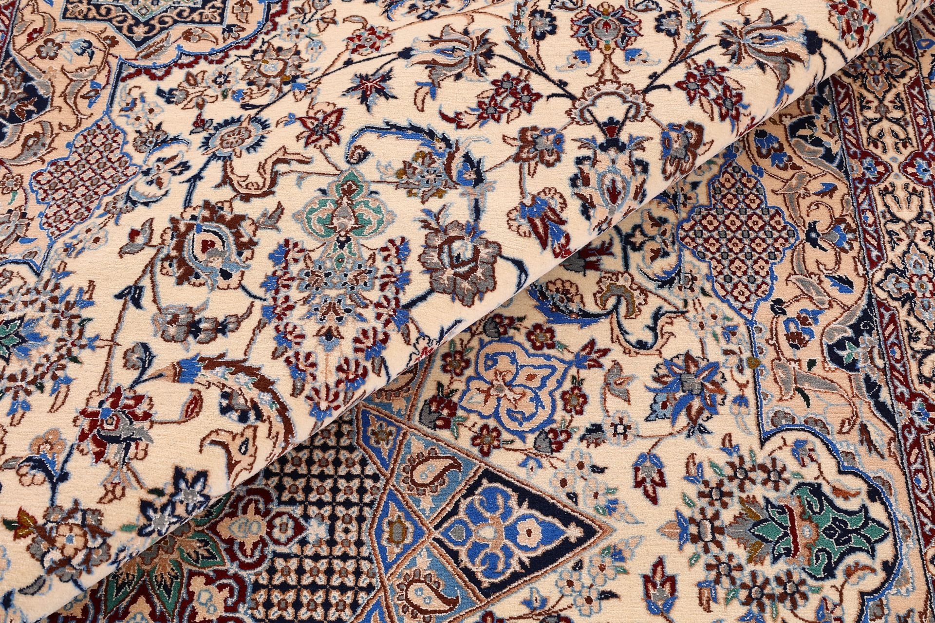 Wool & Silk Nain Persian Rug 200 × 303 cm, hand-knotted - Image 8