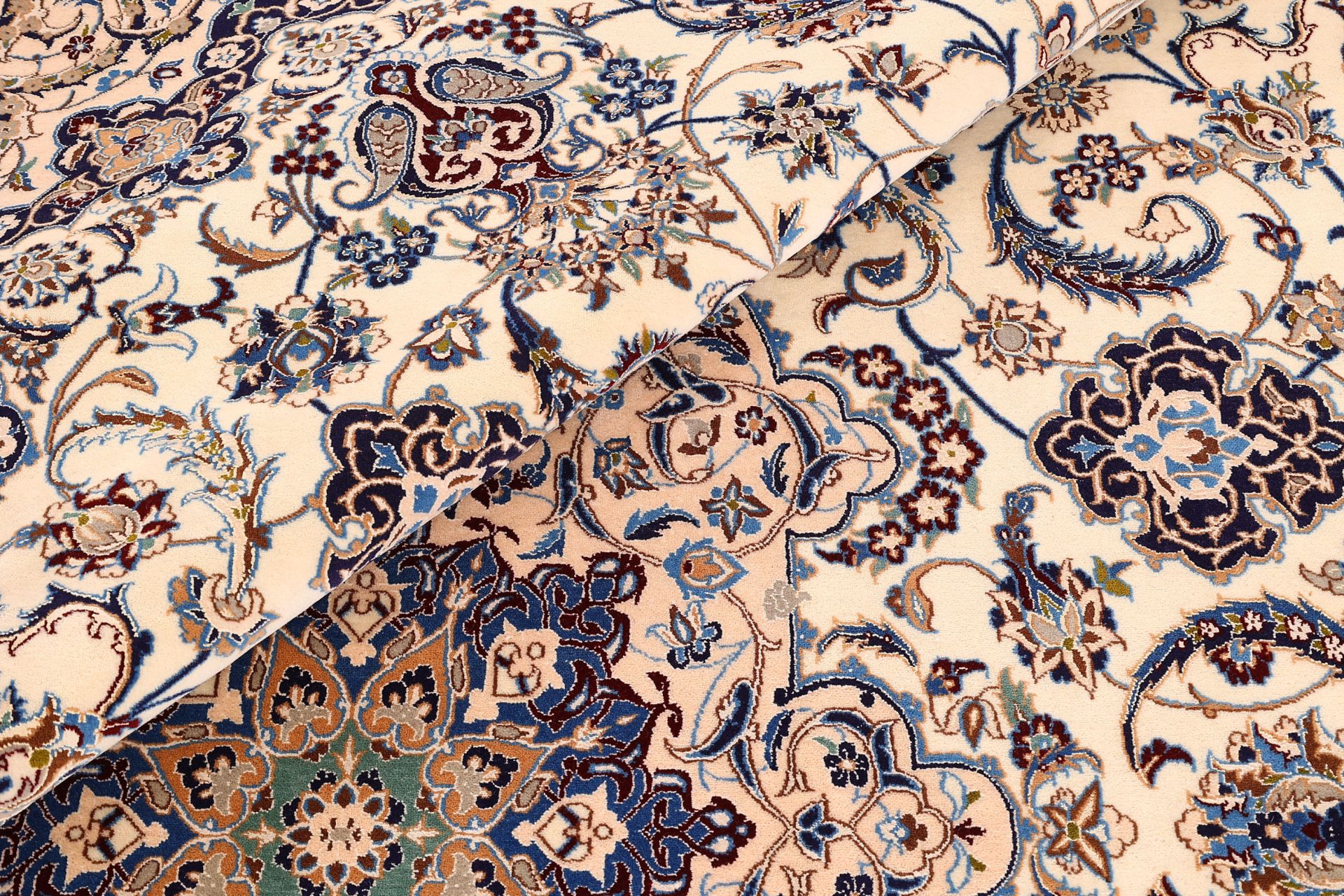 Nain Persian Rug 224 × 317 cm in Wool & Silk, hand-knotted - Image 9