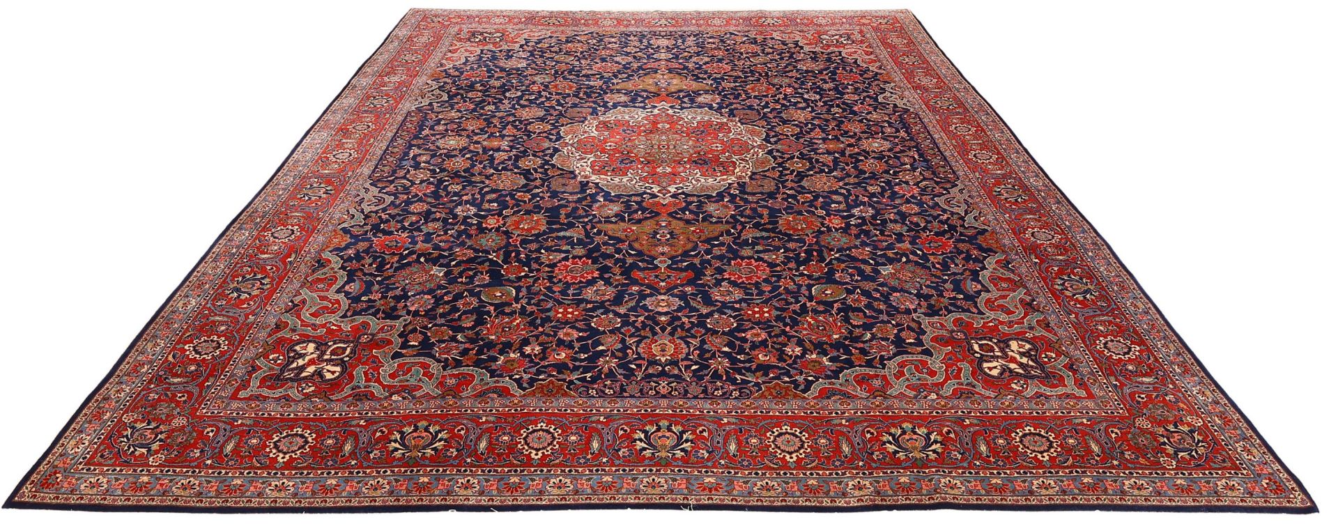 Alternative view of Kashan Persian Rug 315 × 422 cm in Wool, hand-knotted