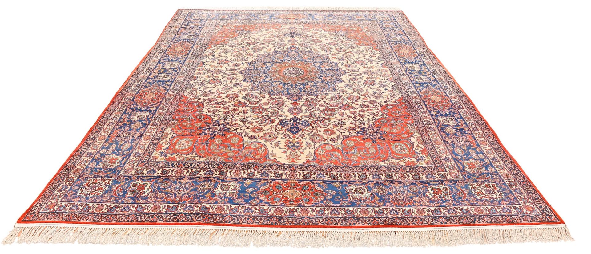 Isfahan Persian Rug 309 × 405 cm in Wool, hand-knotted - Image 4