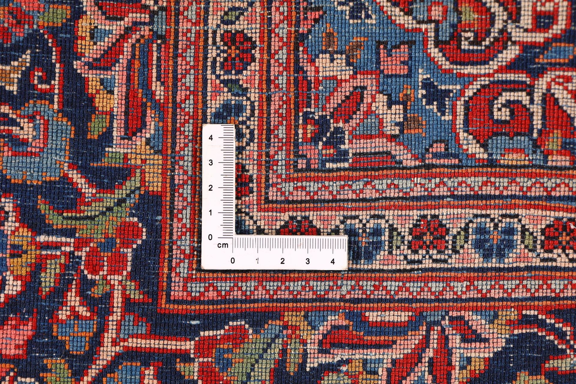 Wool Kashan Persian Rug 127 × 210 cm, hand-knotted - Image 9
