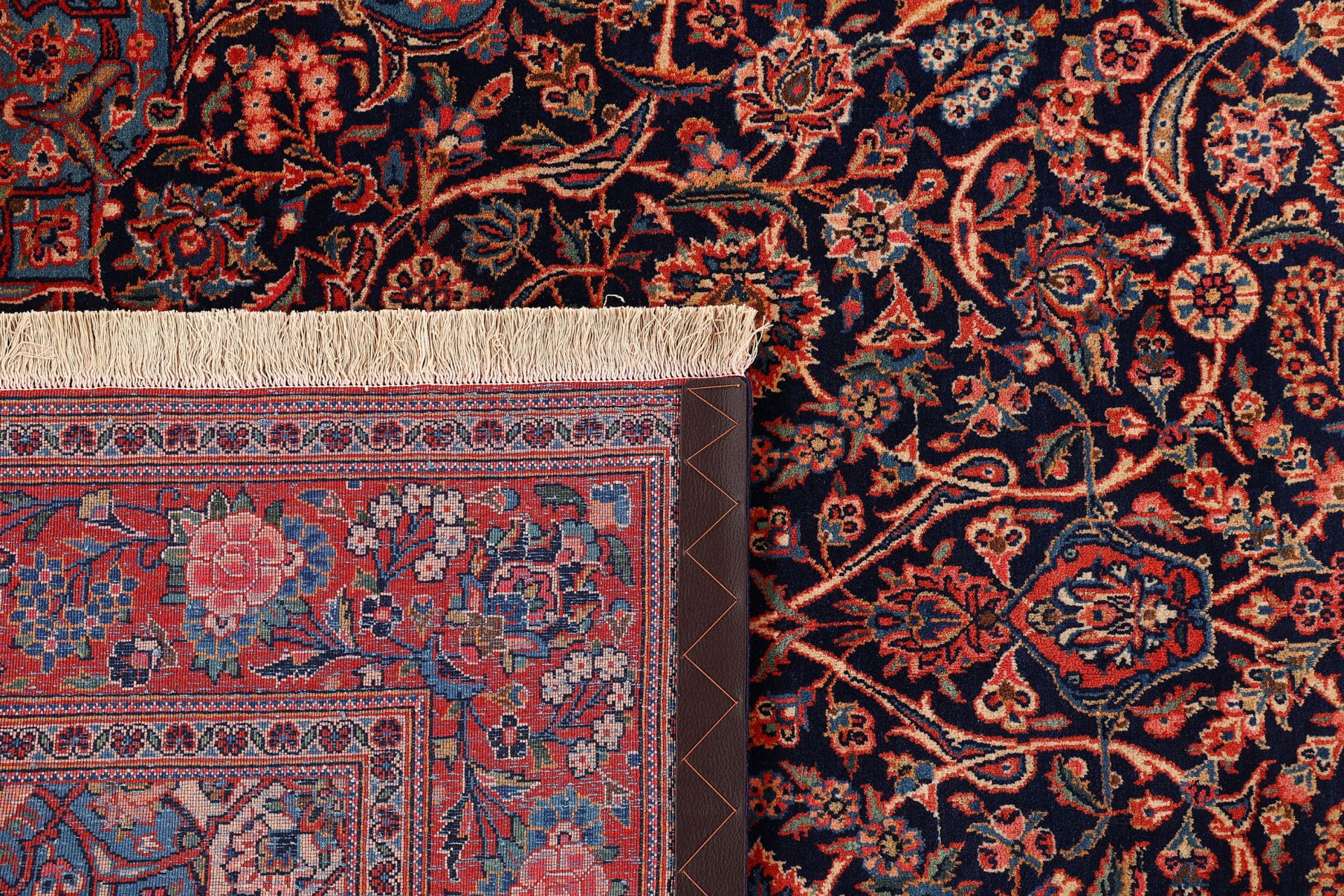 Wool Kashan Persian Rug 135 × 215 cm, hand-knotted - Image 8