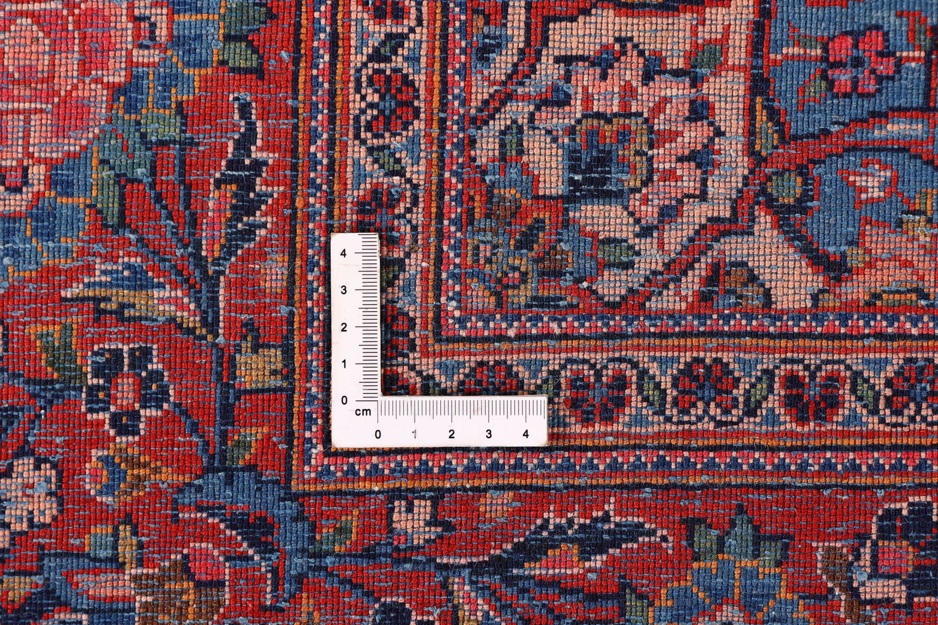 Wool Kashan Persian Rug 135 × 215 cm, hand-knotted - Image 10
