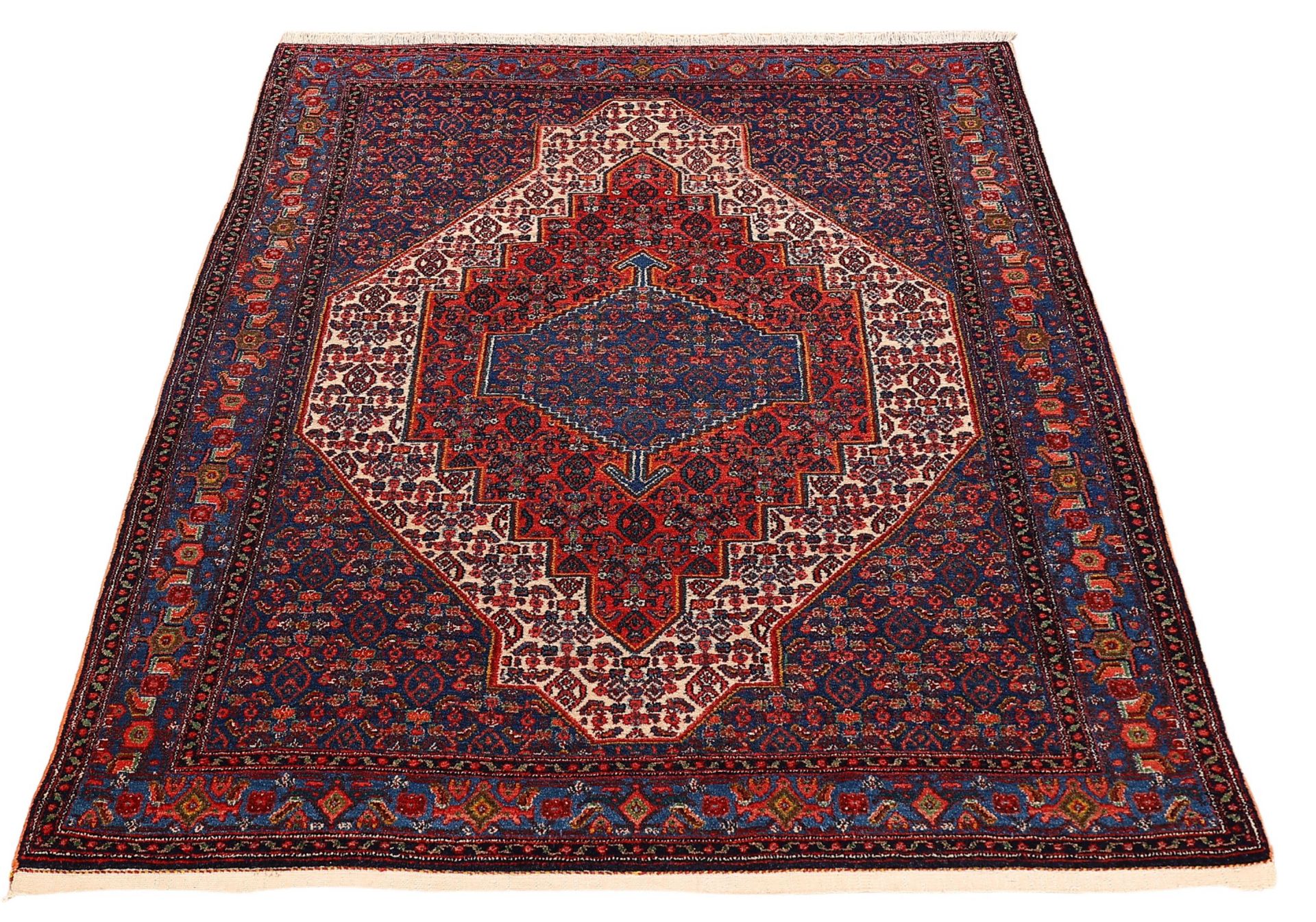 Alternative view of Wool Persian Rug 118 × 165 cm, hand-knotted