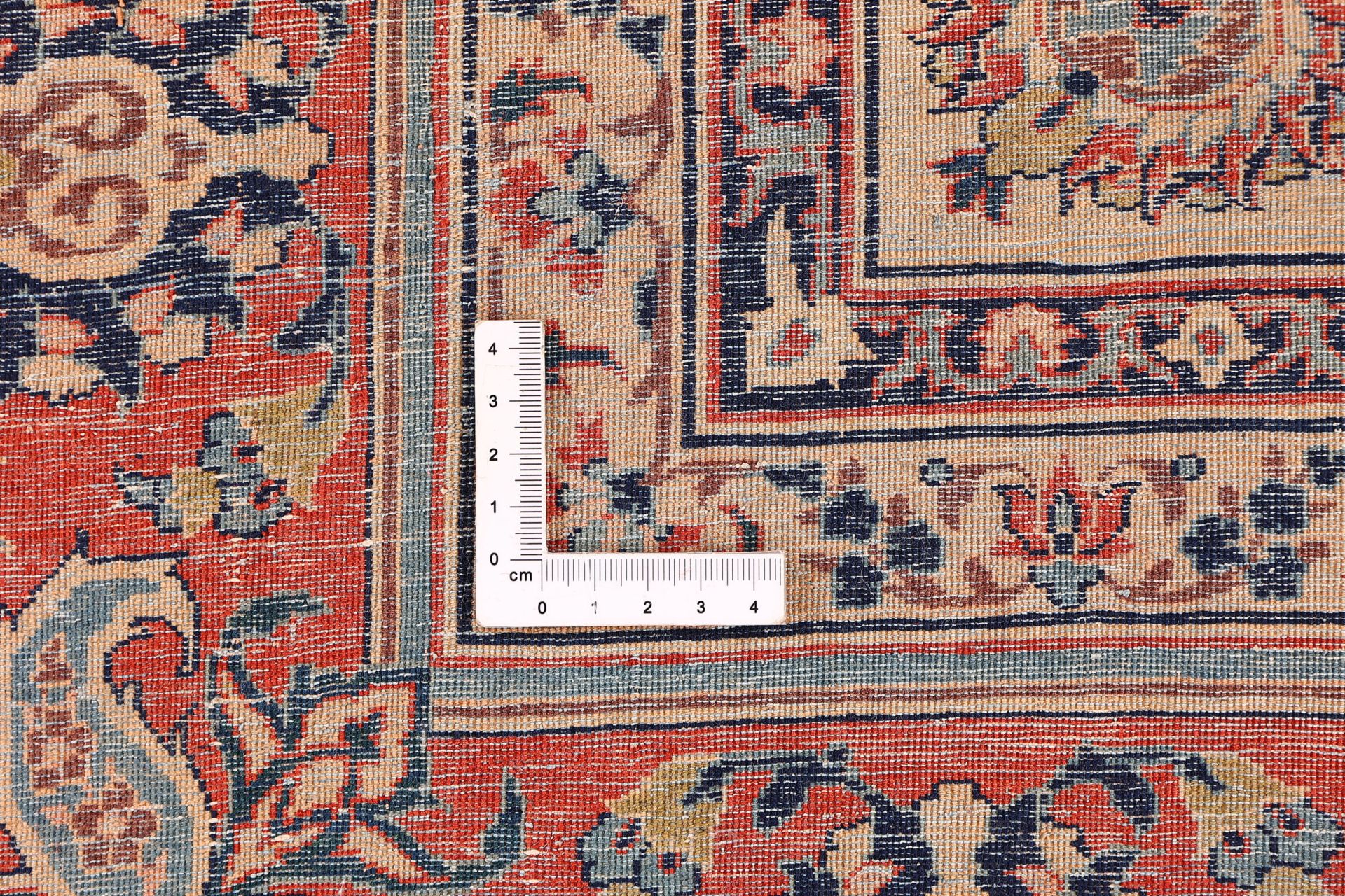 Wool & Silk Isfahan Persian Rug 146 × 222 cm, hand-knotted - Image 9