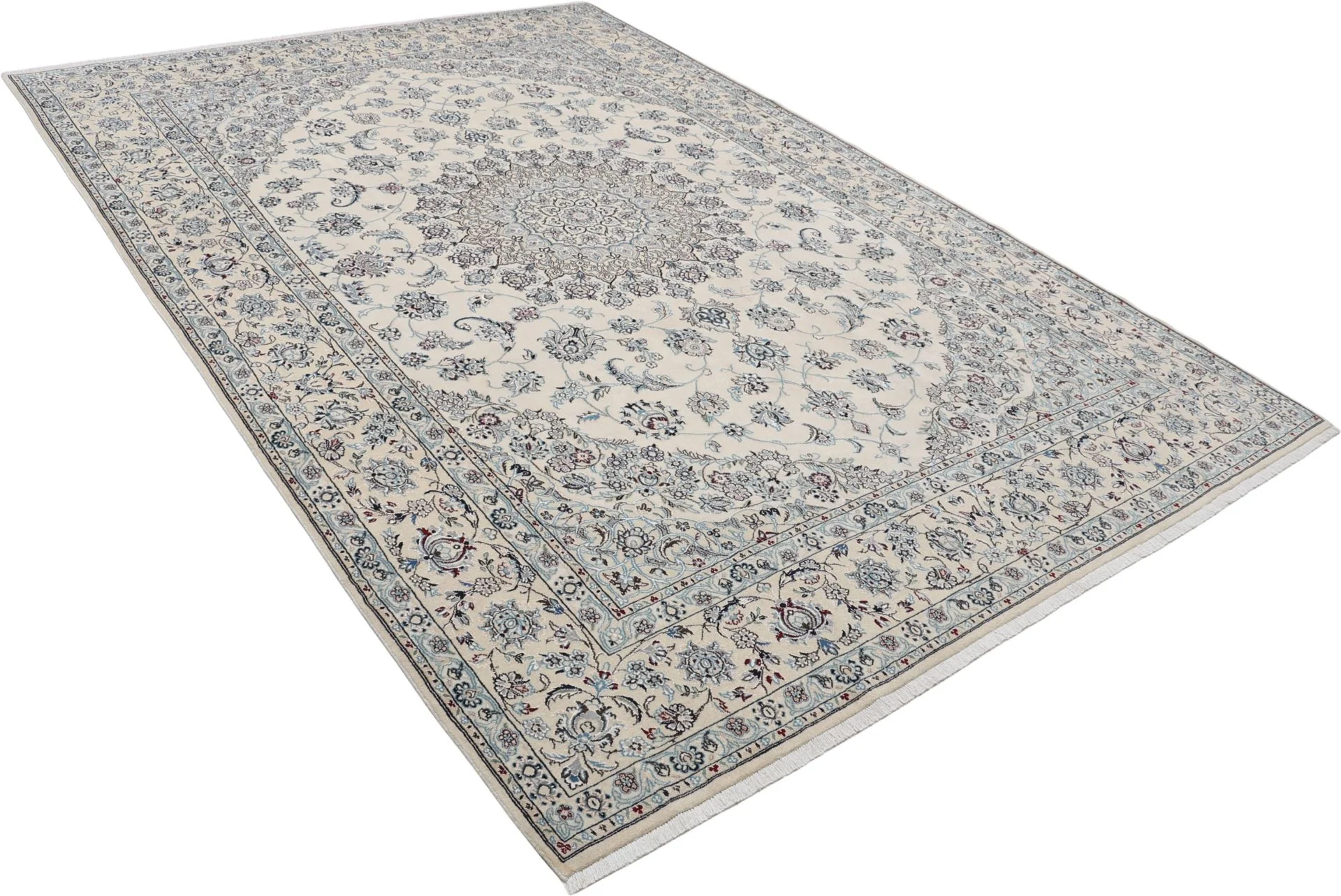 Nain Persian Rug 240 × 350 cm in Wool & Silk, hand-knotted - Image 4