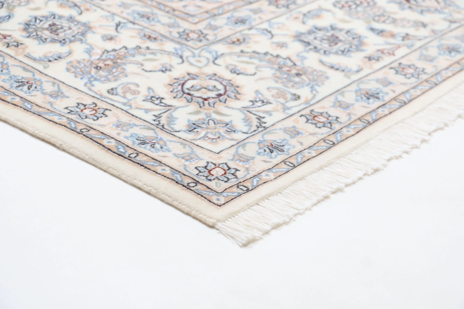 Nain Persian Rug 250 × 350 cm in Wool & Silk, hand-knotted - Image 6