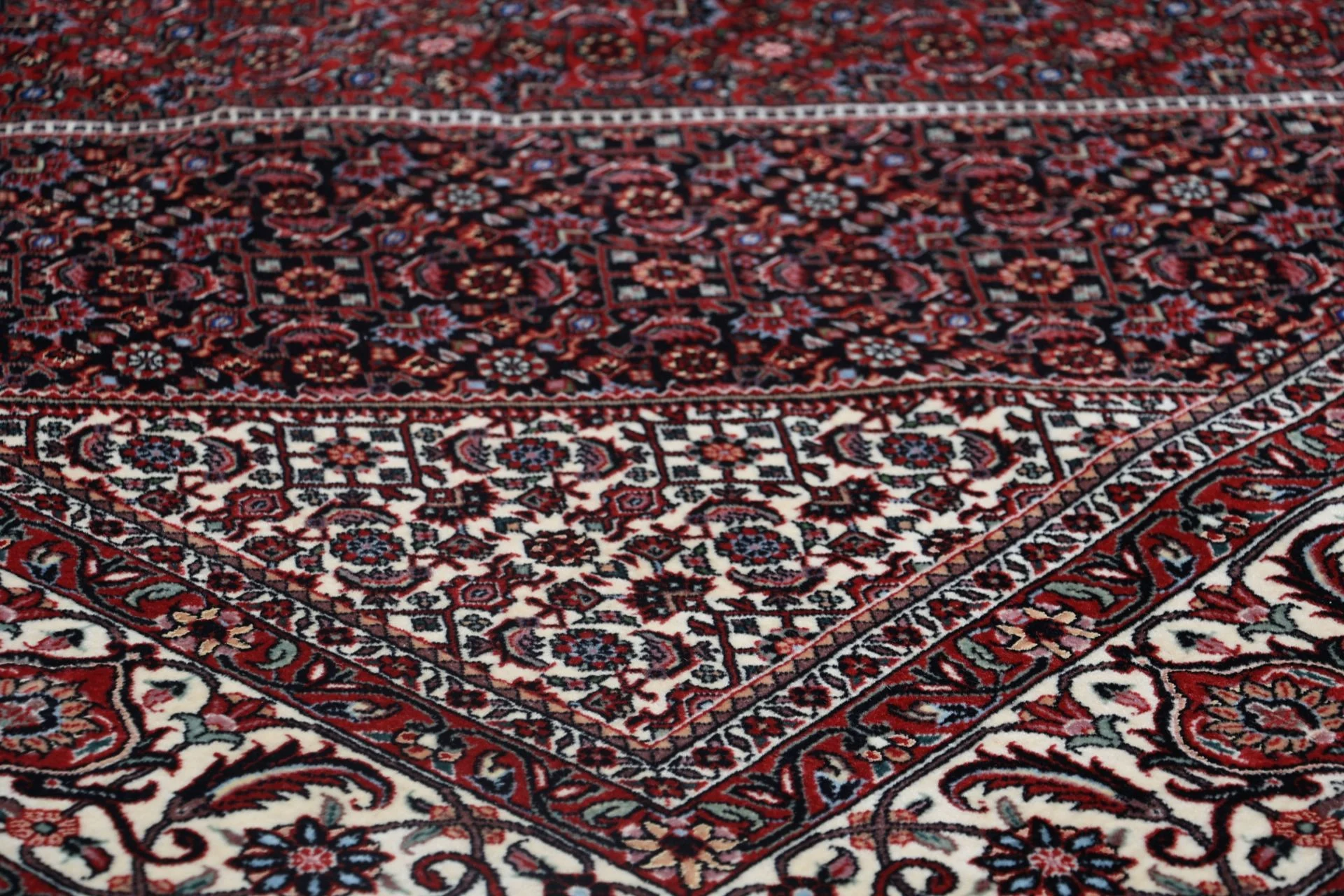 Wool & Silk Bijar Persian Rug 205 × 300 cm, hand-knotted - Image 5