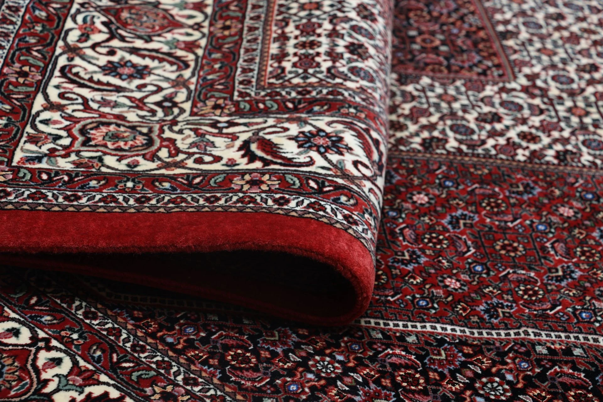 Wool & Silk Bijar Persian Rug 205 × 300 cm, hand-knotted - Image 10