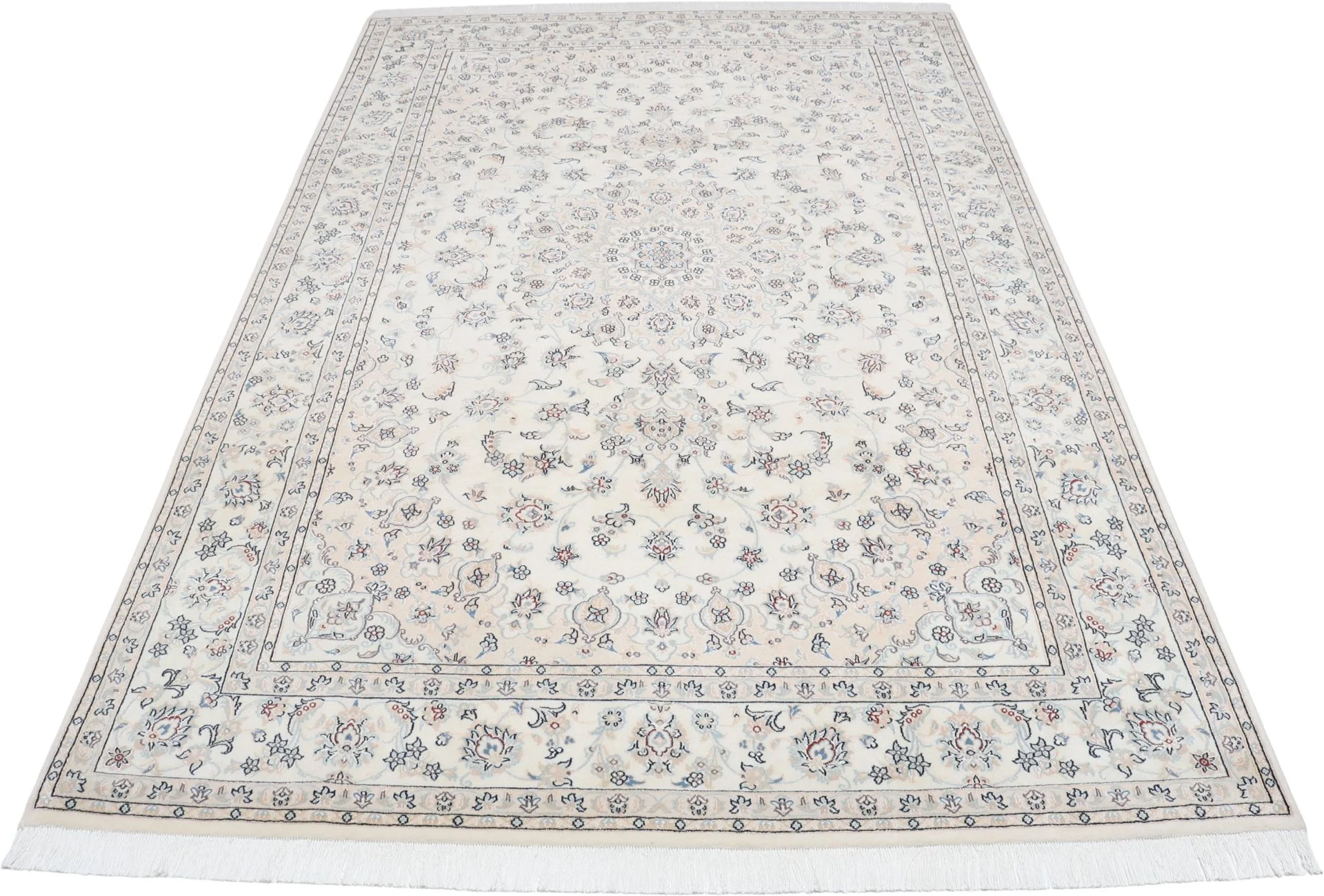Alternative view of Nain Persian Rug 197 × 306 cm in Wool & Silk, hand-knotted