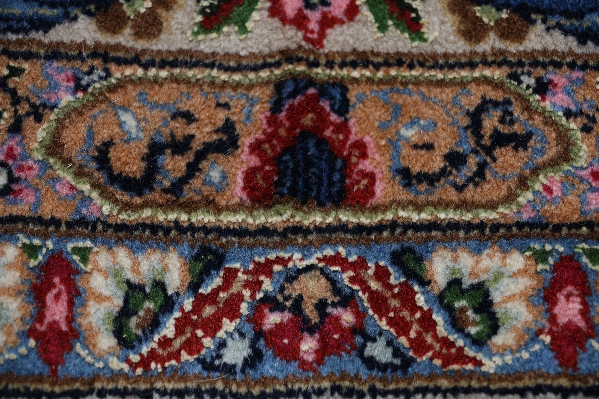 Hand-Knotted Kerman Persian Rug, 250 × 300 cm, Wool & Silk - Image 12