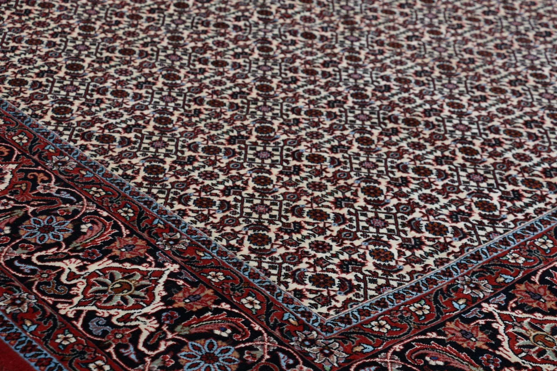 Hand-Knotted Bijar Persian Rug, 258 × 355 cm, Wool - Image 5