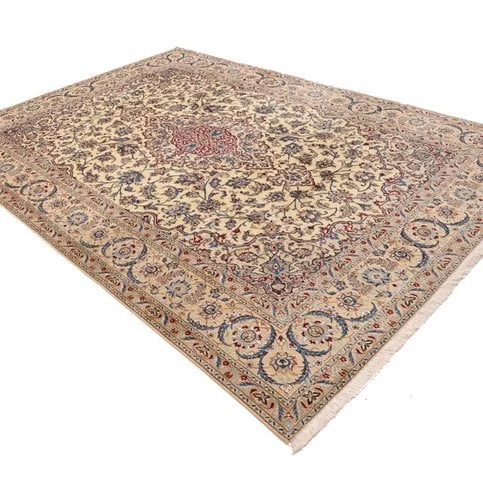 Hand-Knotted Nain Persian Rug, 305 × 205 cm, Wool & Silk - Image 8
