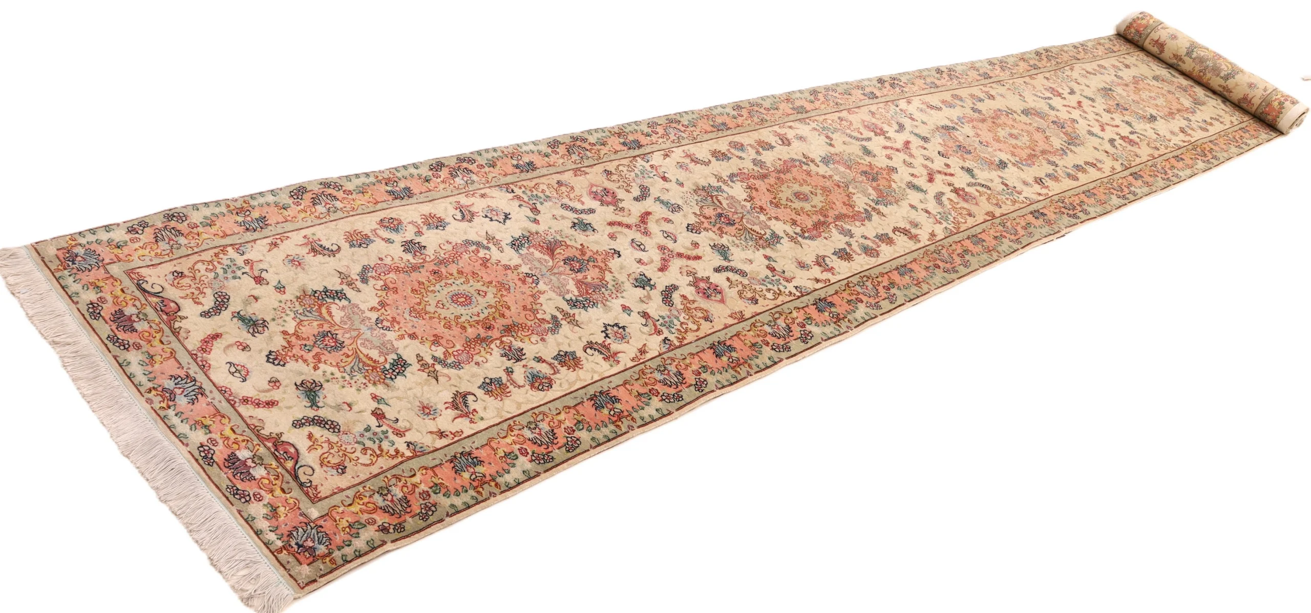 Tabriz Persian Rug 680 × 85 cm in Wool & Silk, hand-knotted - Image 3