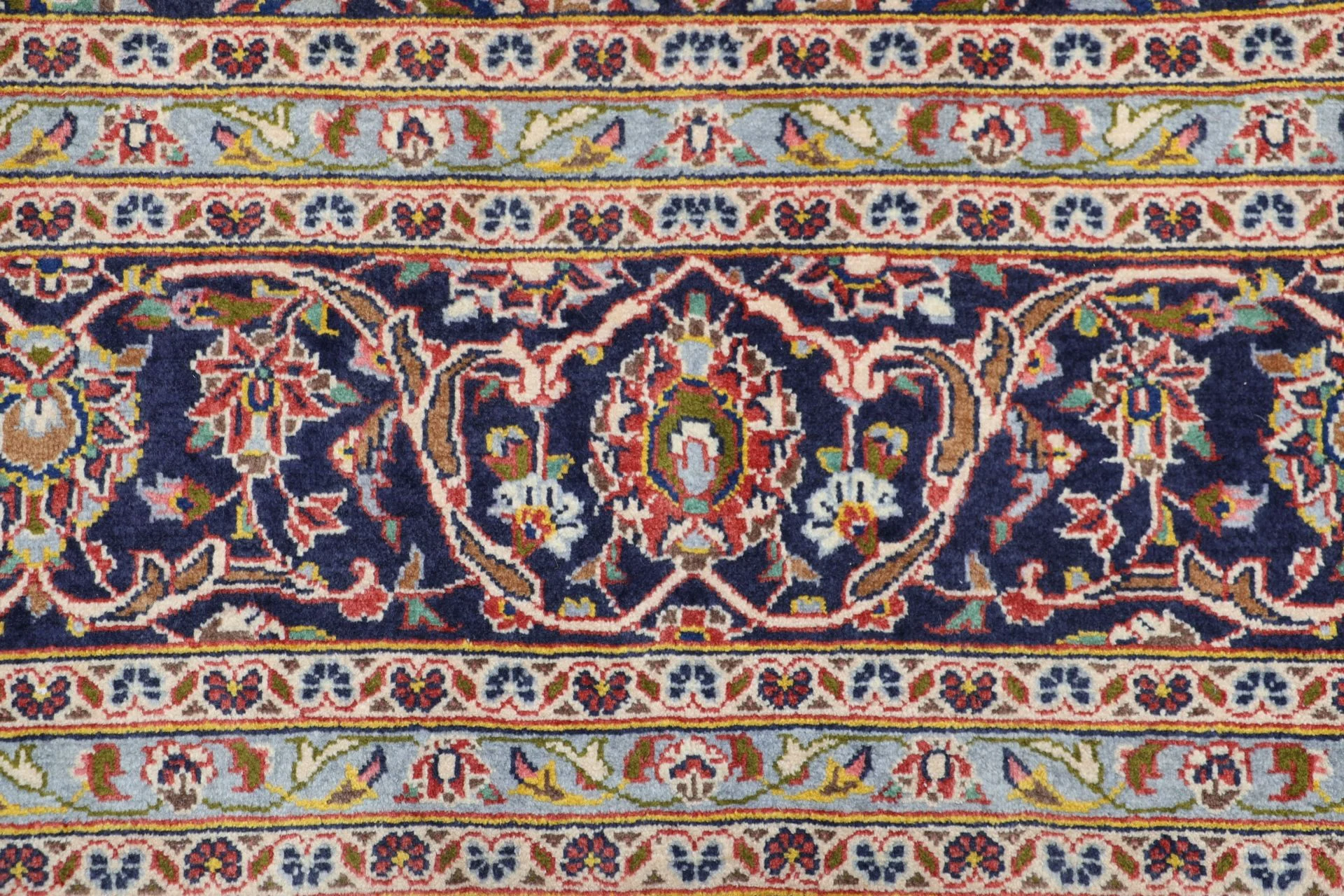 Hand-Knotted Kashan Persian Rug, 255 × 360 cm, Wool - Image 8