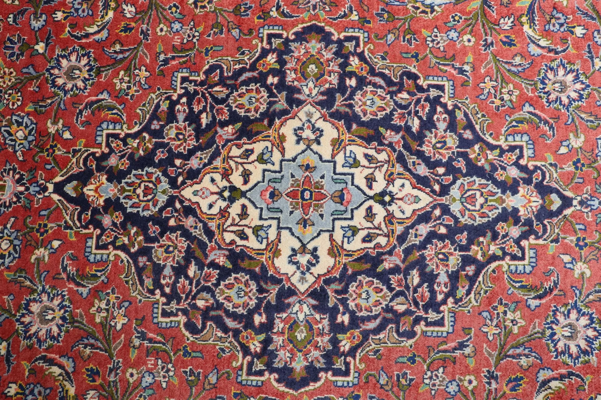 Hand-Knotted Kashan Persian Rug, 255 × 360 cm, Wool - Image 9