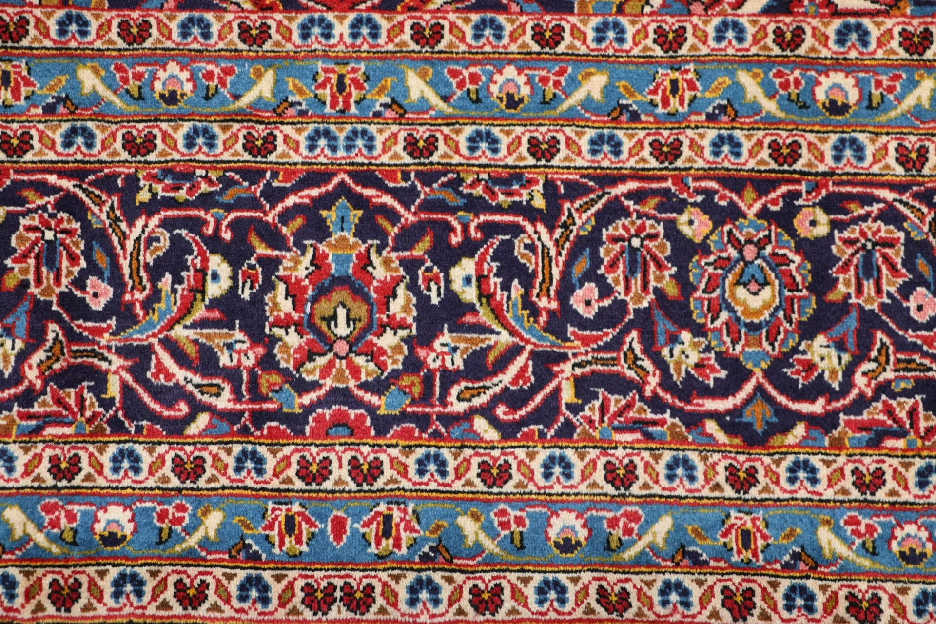 Hand-Knotted Kashan Persian Rug, 247 × 360 cm, Wool - Image 8